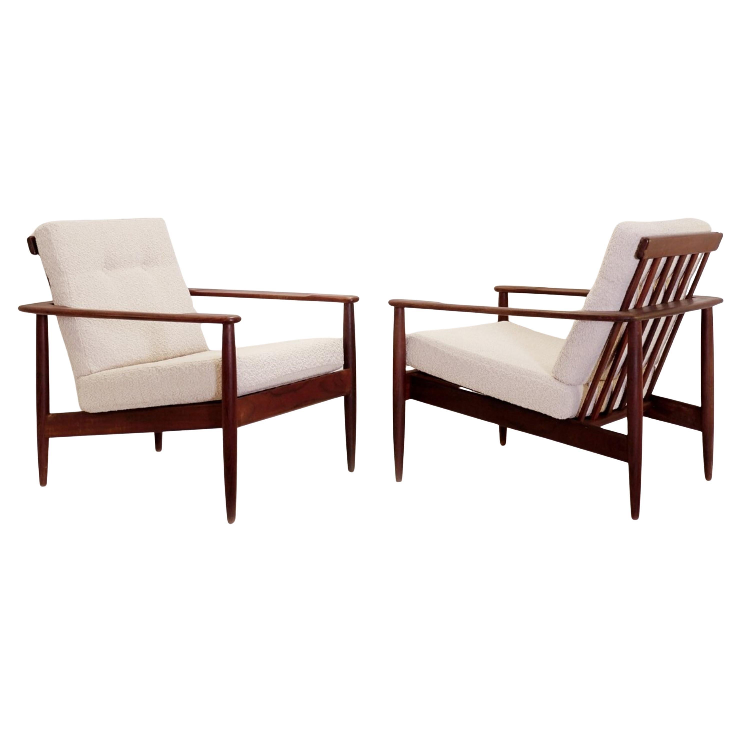 Pair of Scandinavian armchairs - New White Bouclette Fabric For Sale