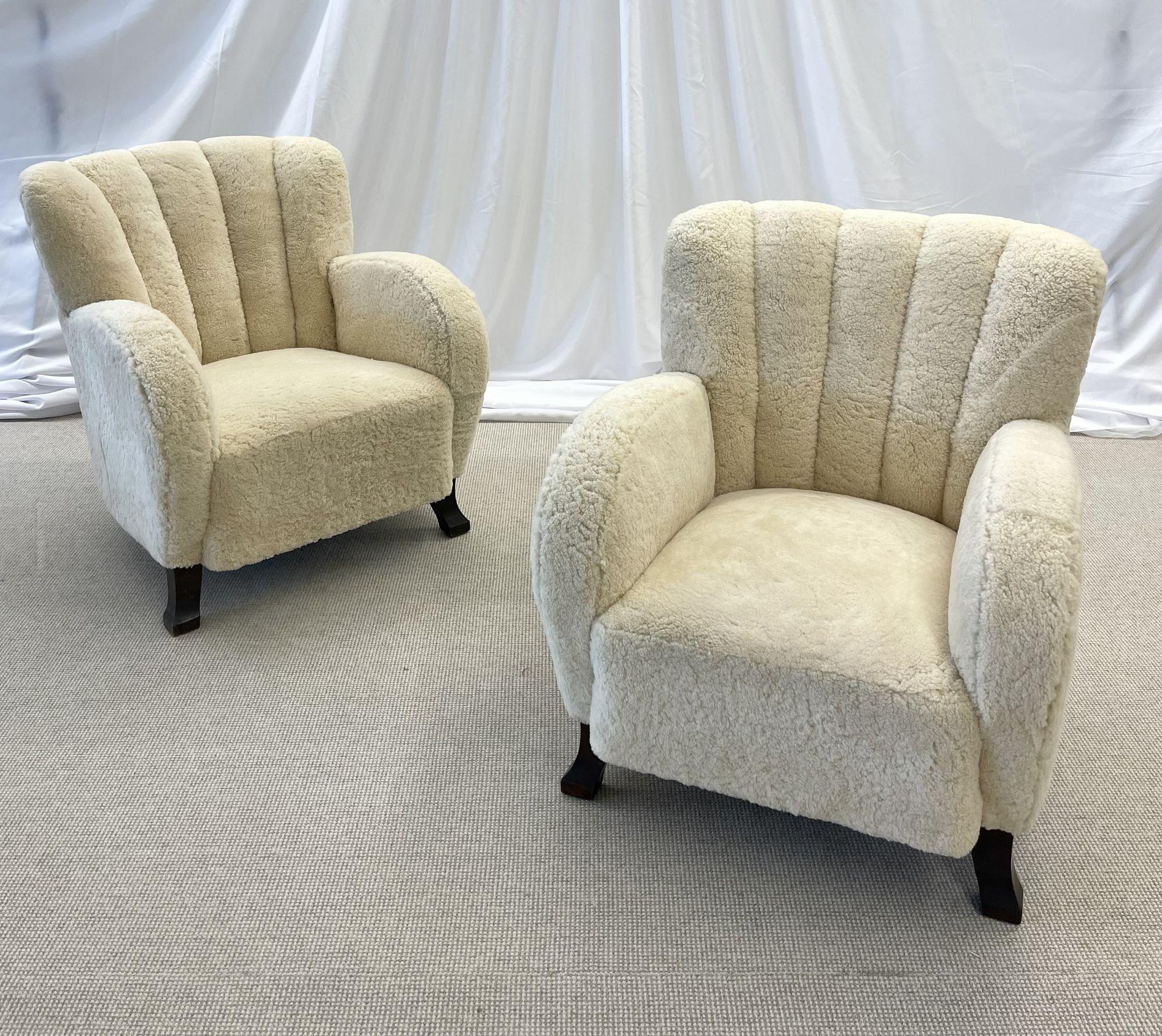 Swedish Mid-Century Modern, Art Deco Lounge Chairs, Sheepskin, Wood, 1930s For Sale 7