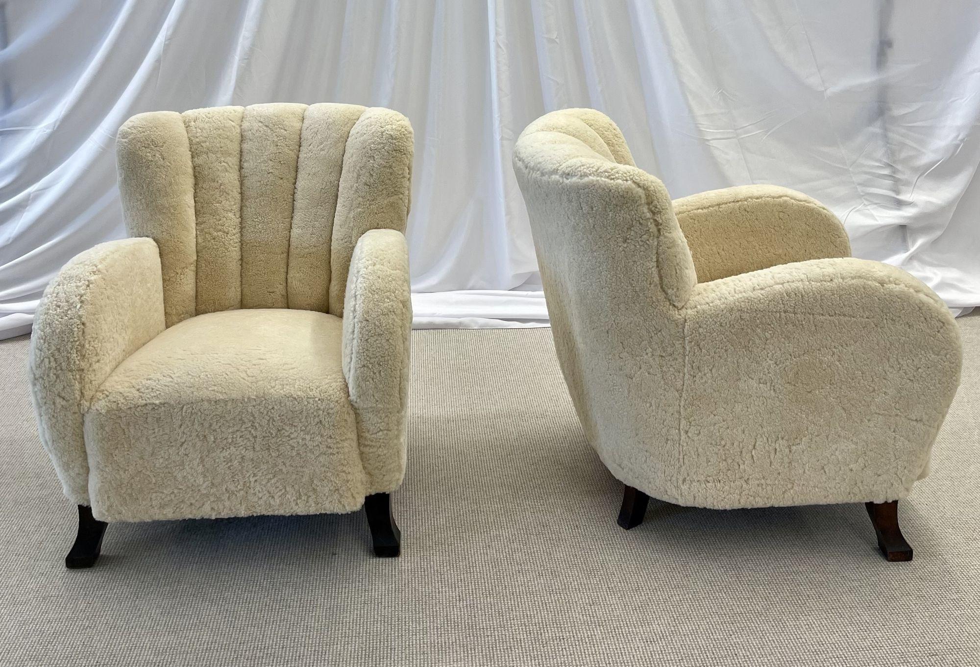 Swedish Mid-Century Modern, Art Deco Lounge Chairs, Sheepskin, Wood, 1930s For Sale 5