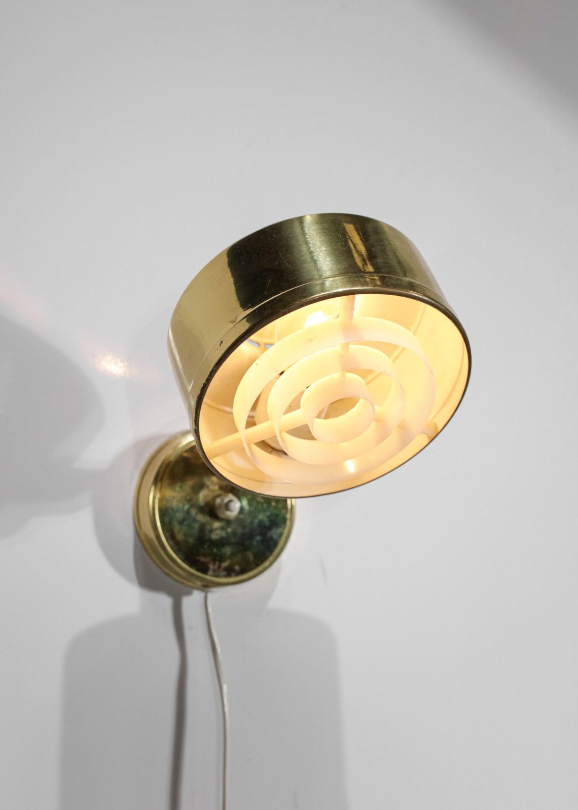 Pair of Scandinavian ASEA 60's Round Brass Sconces Swedish D068 For Sale 2