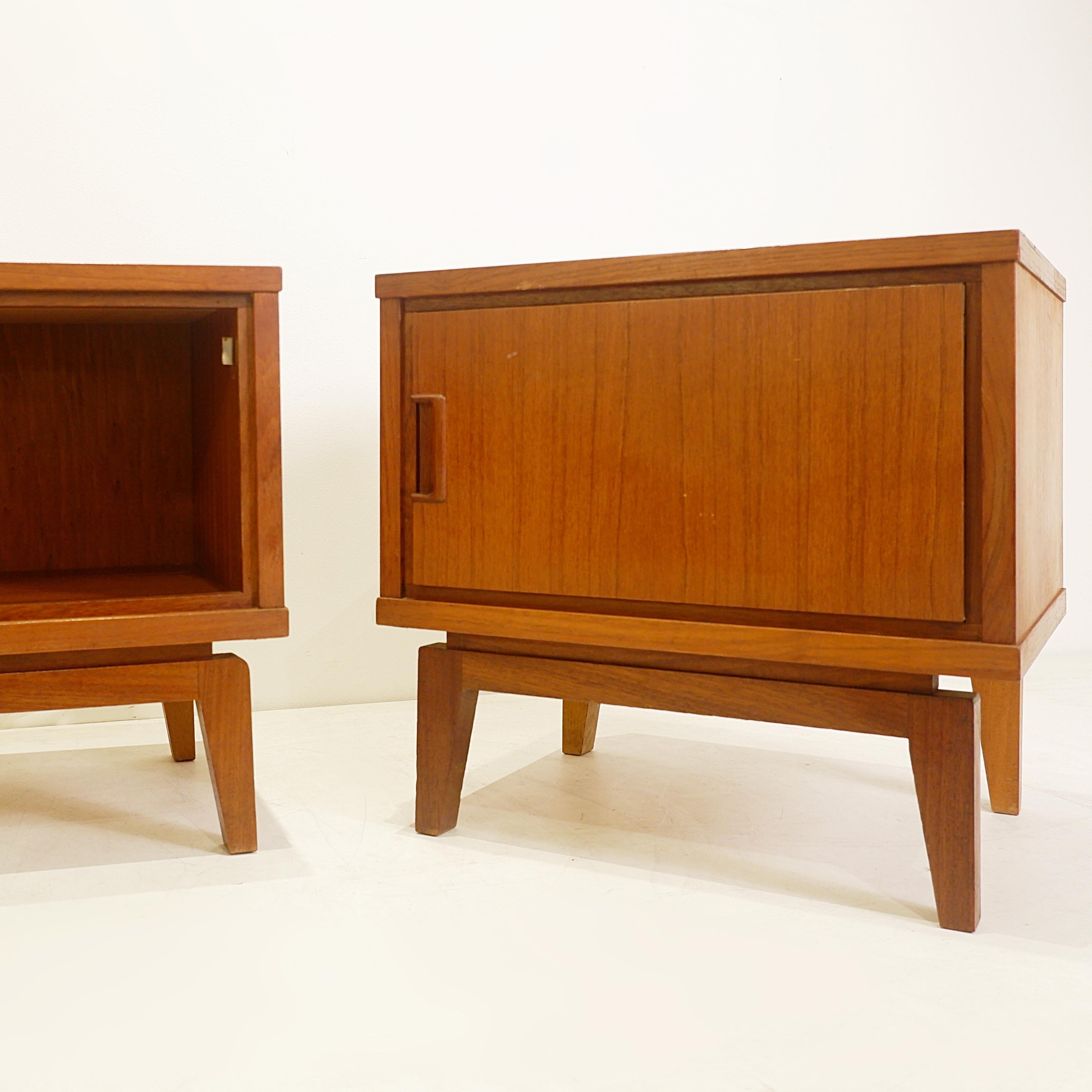Pair of Scandinavian bedside tables, 1970s 1
