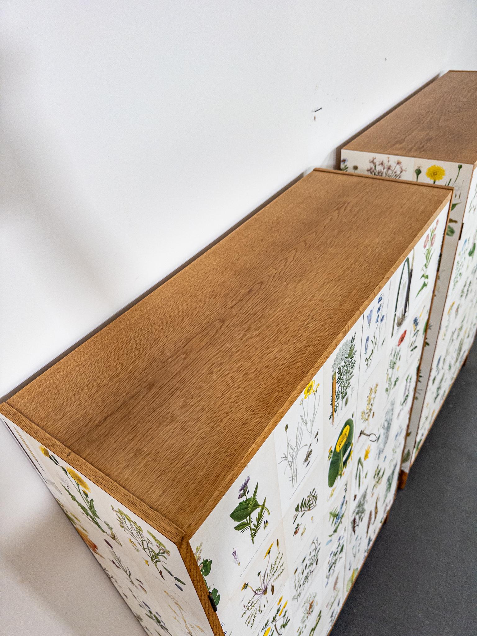 Paire d'armoires scandinaves, années 1940, inspirées par Josef Frank en vente 3