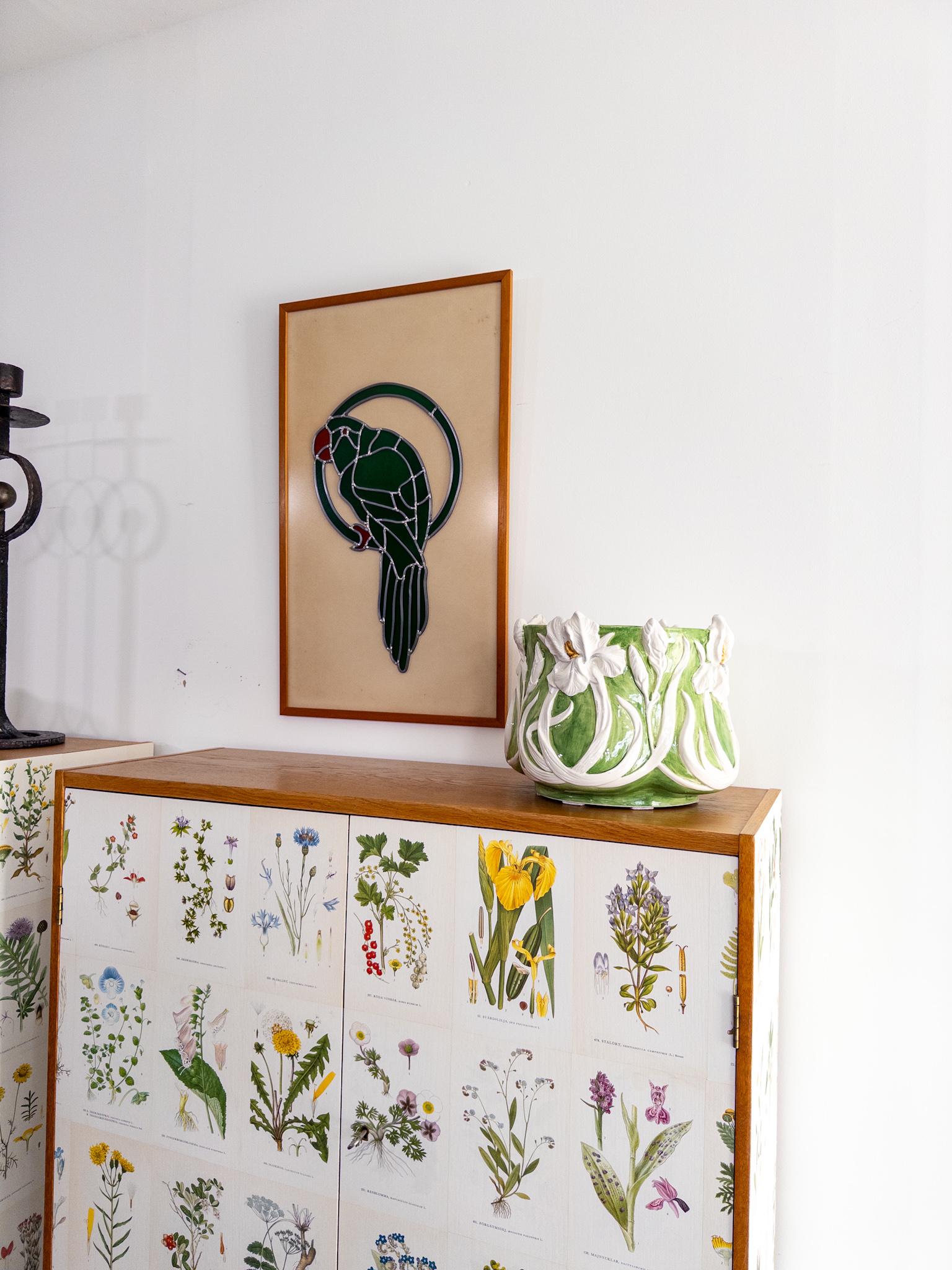 Paire d'armoires scandinaves, années 1940, inspirées par Josef Frank en vente 10