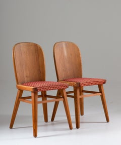 Pair of Scandinavian Chairs in Pine