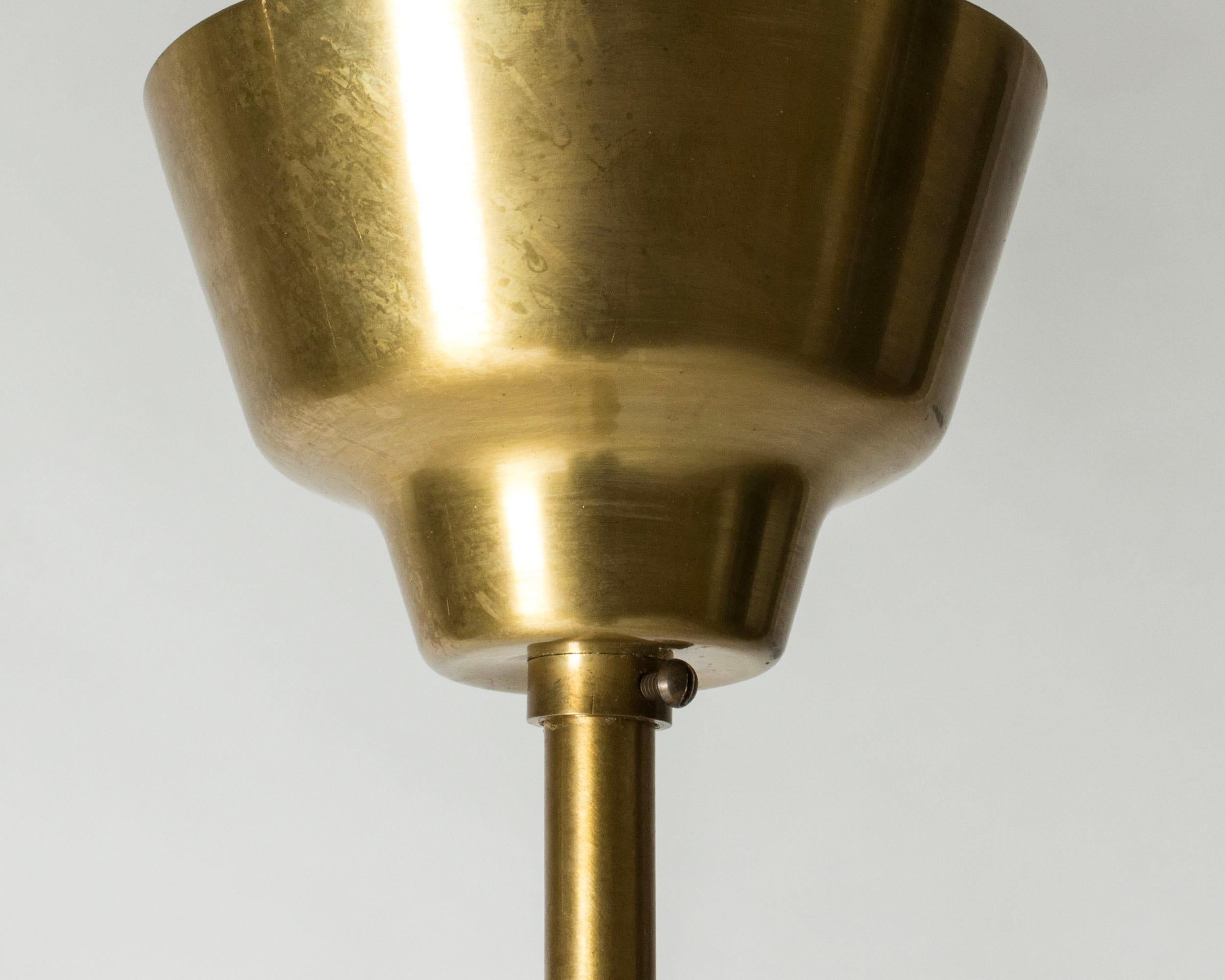 Metà XX secolo Coppia di lampadari scandinavi di Hans Bergström, Ateljé Lyktan, Svezia, anni '50 in vendita