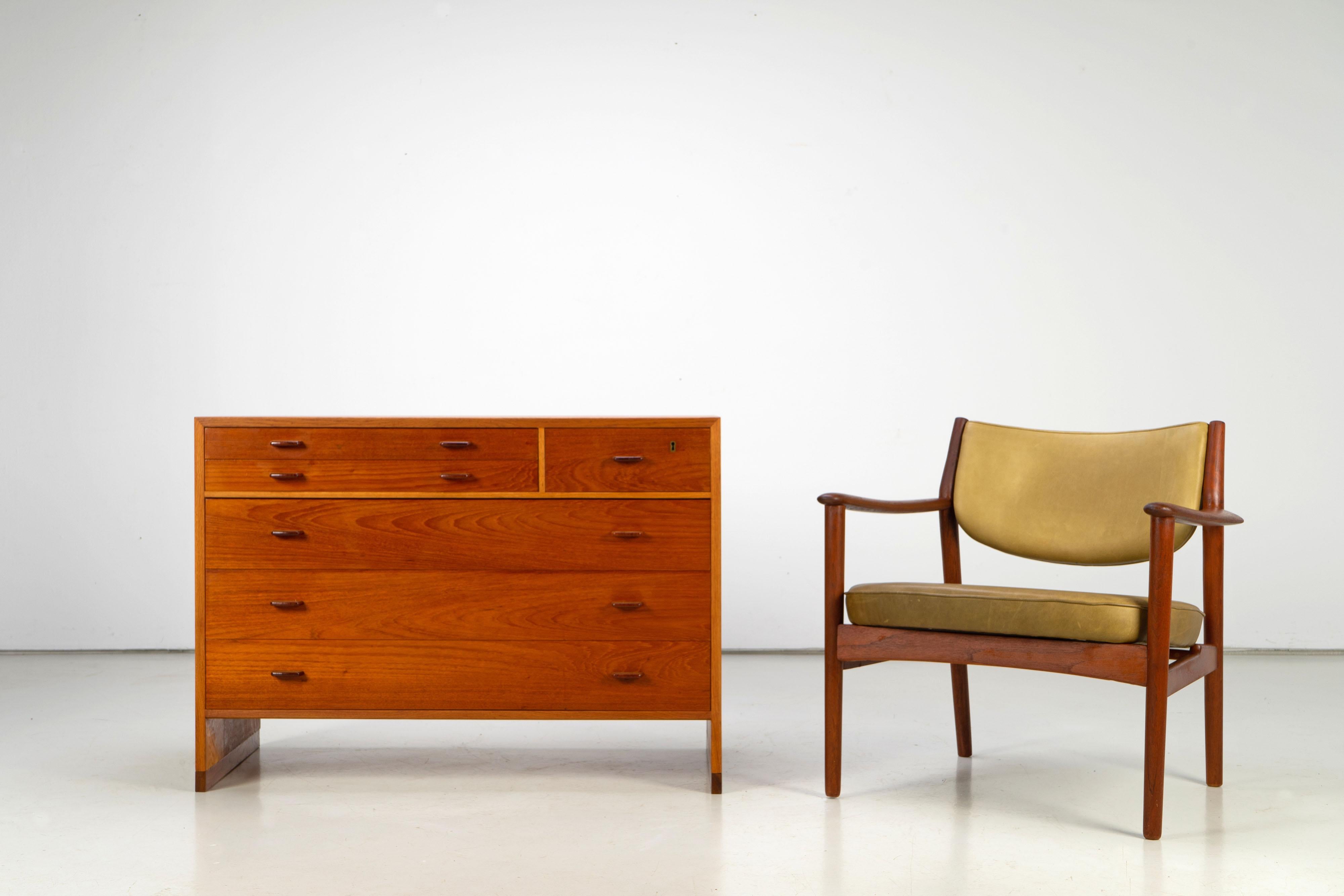 Pair of Scandinavian Easy Chairs with Teak and Leather by Westnofa, 1960s For Sale 7