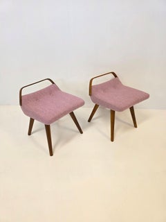 Ein Paar skandinavische/finnische moderne Hocker in zartem Rosa von Oy Kylmäkoski Ab