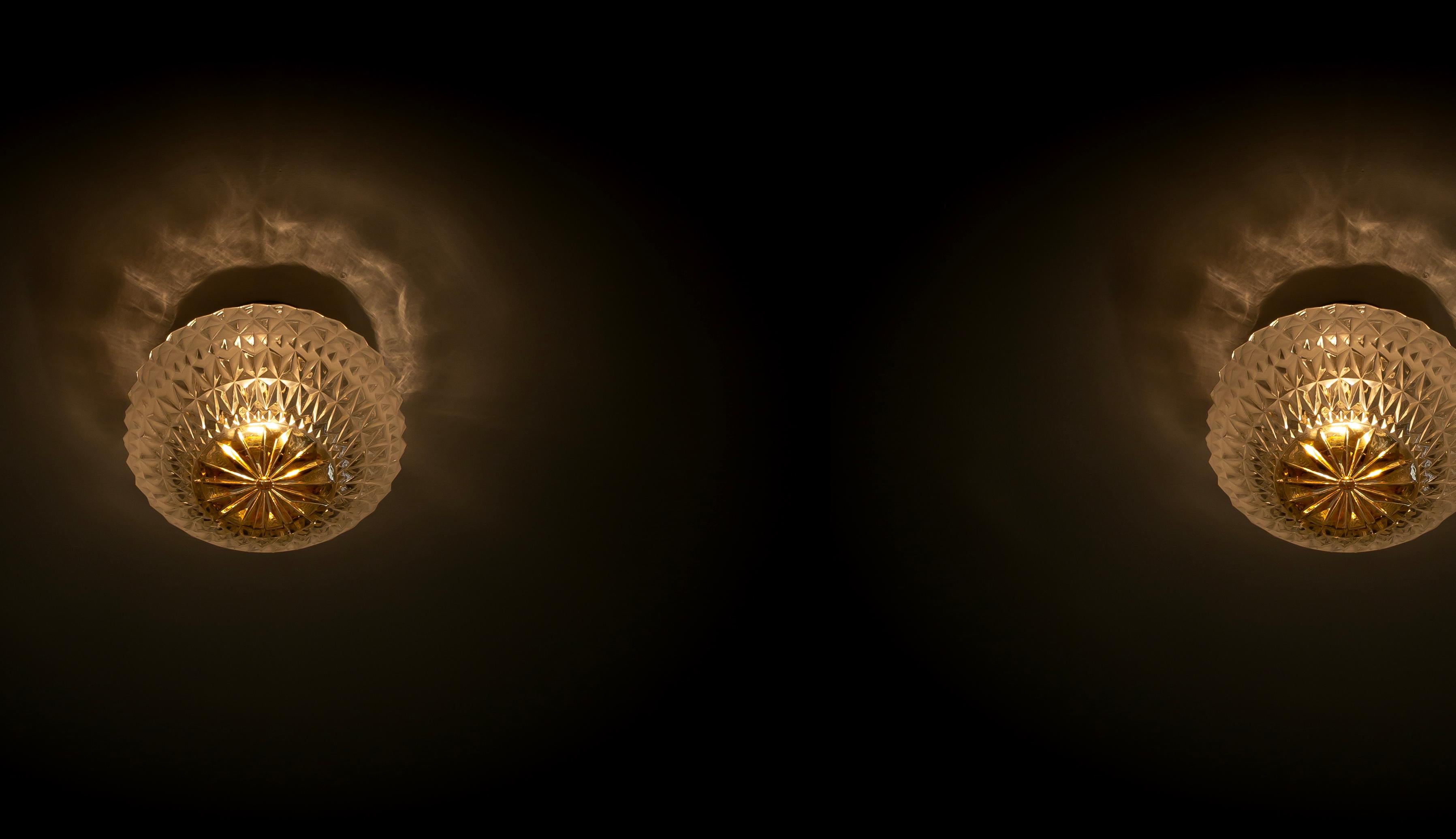 Pair of Scandinavian Flush Mount Ceiling Lamps, 1950s en venta 2