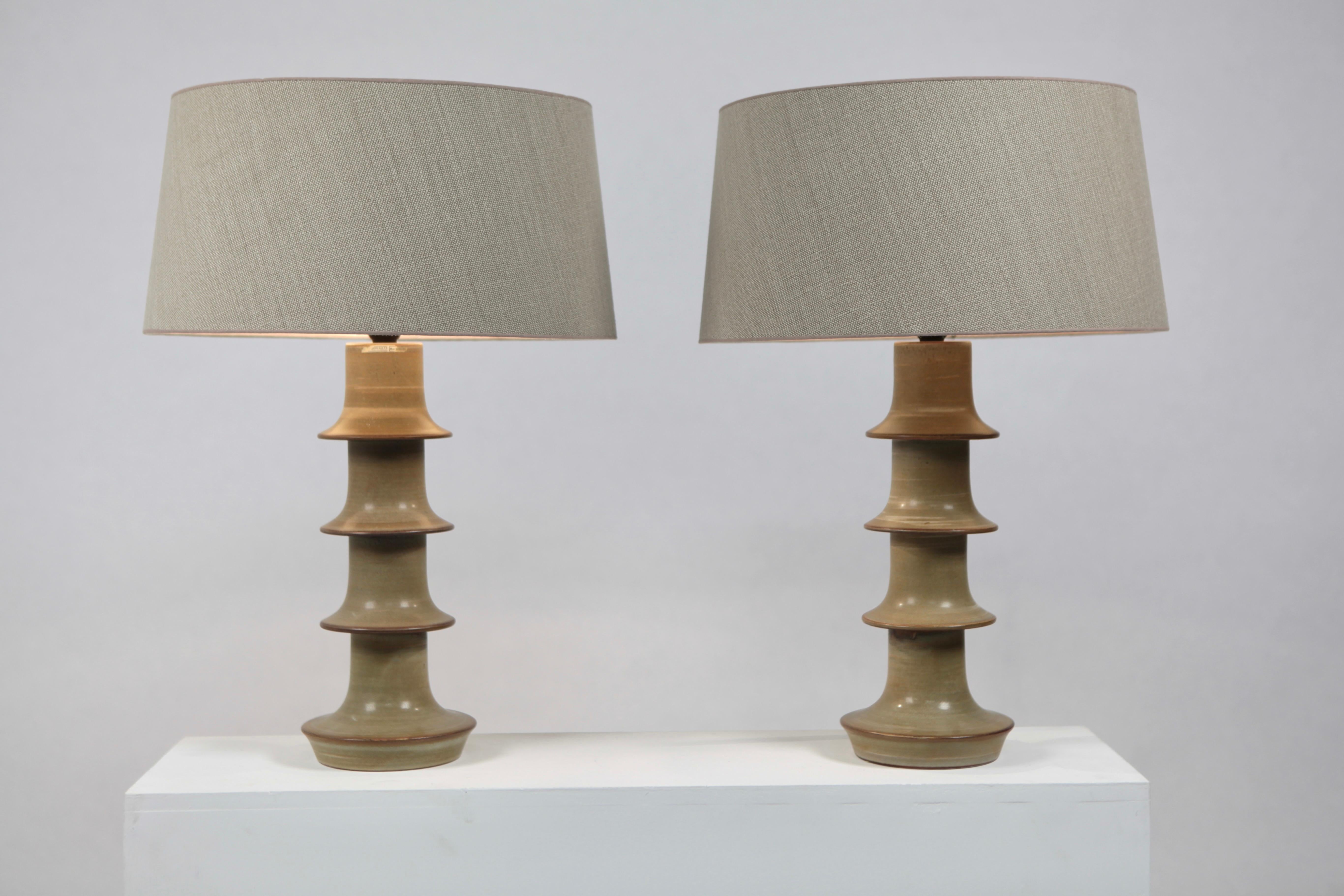 Scandinavian Modern Pair of Scandinavian Green Glazed Stoneware Table-Lamps, Sweden, 1960s