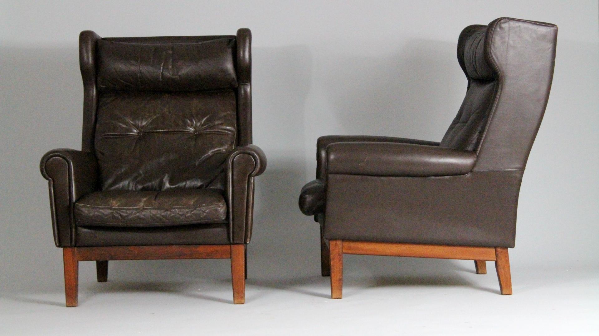 Scandinavian Modern Pair of Scandinavian Leather Club Chairs, 1970s
