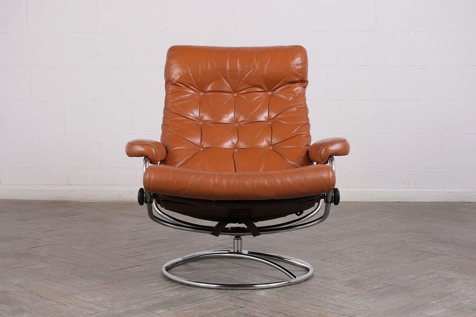 Hand-Crafted Pair of Scandinavian Leather Swivel Reclining Lounge Chairs