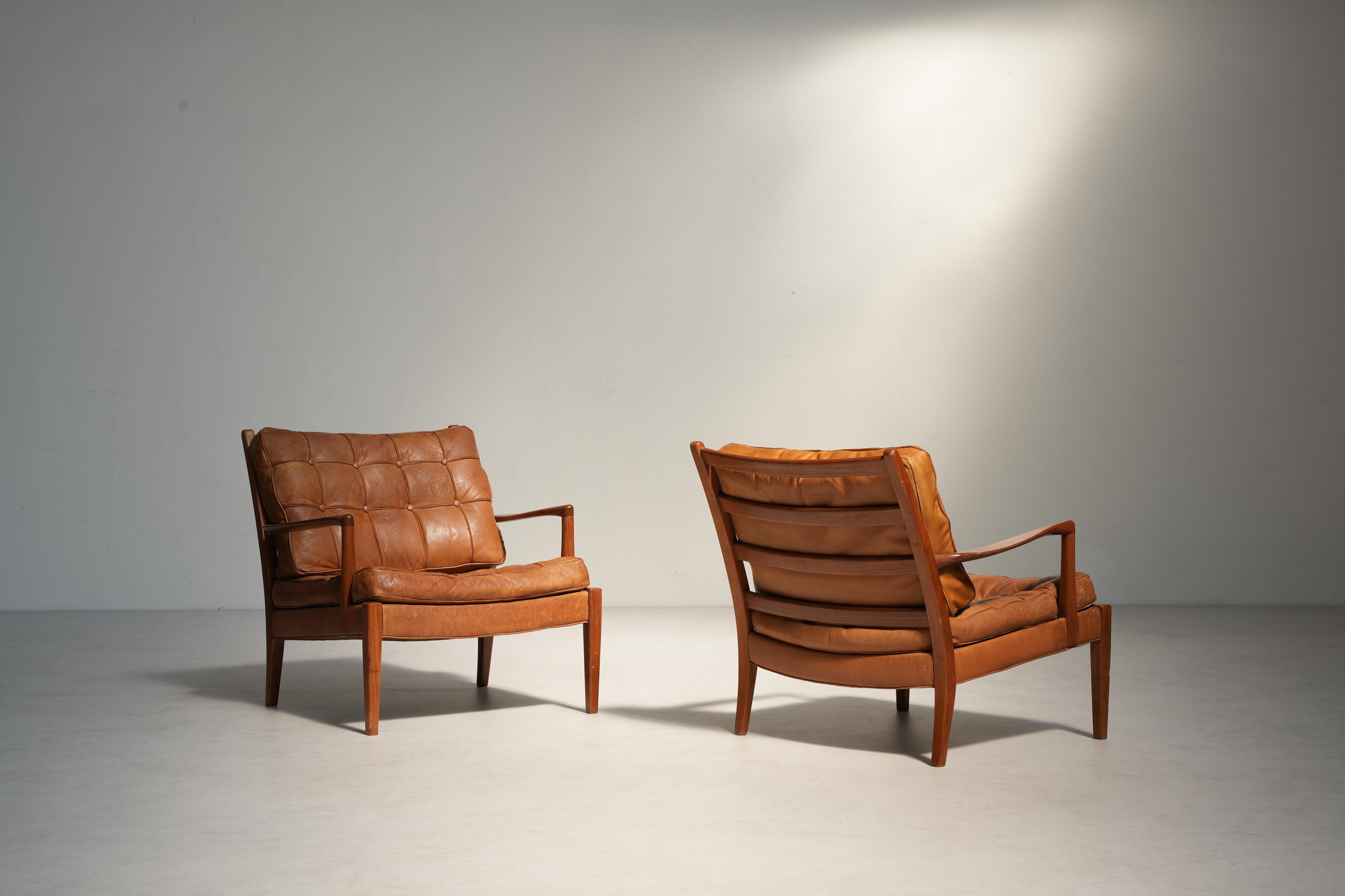 Paar skandinavische Lounge-Stühle Mod. Loven von Arne Norell AB, 1960er Jahre Schweden (Mitte des 20. Jahrhunderts) im Angebot