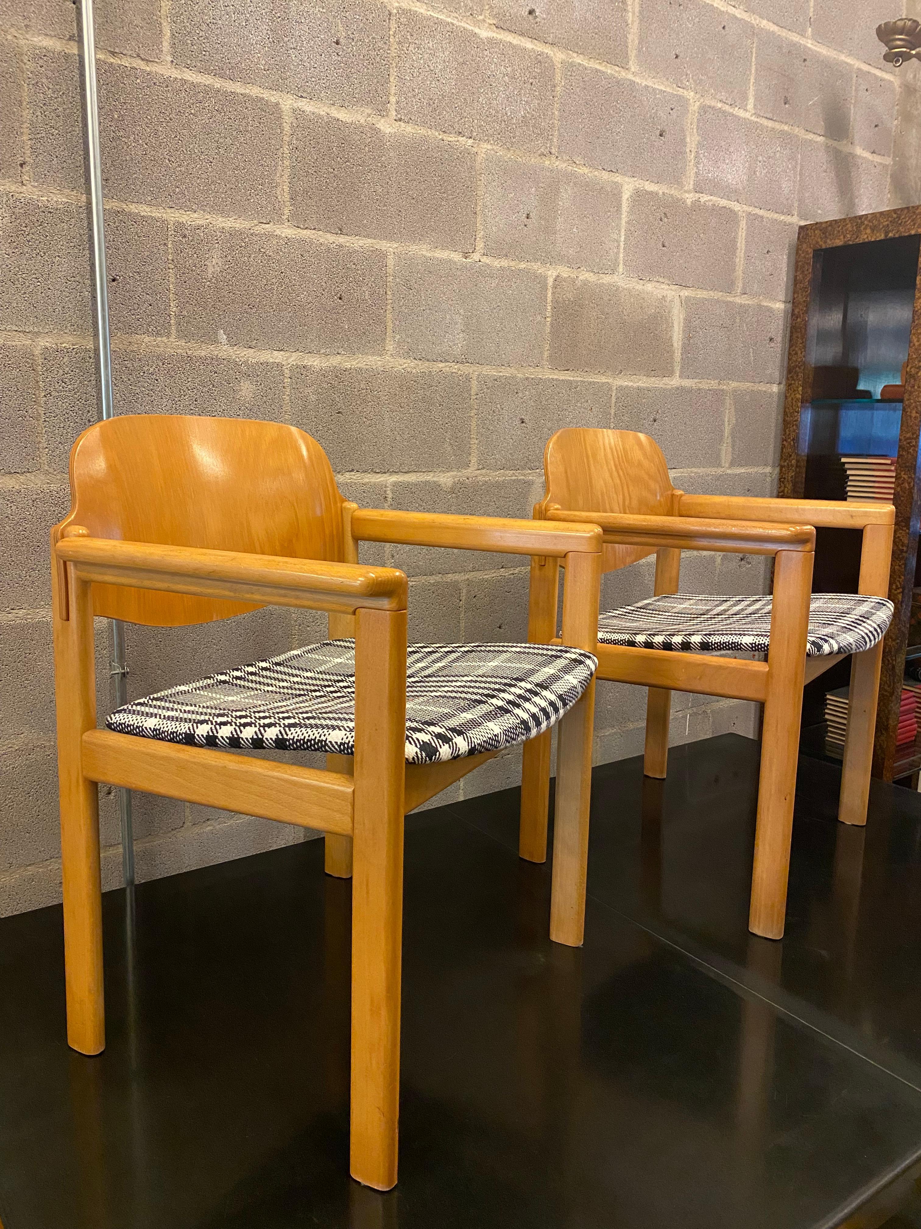 Pair of Scandinavian Mid-Century Armchairs in Plaid In Good Condition For Sale In Austin, TX