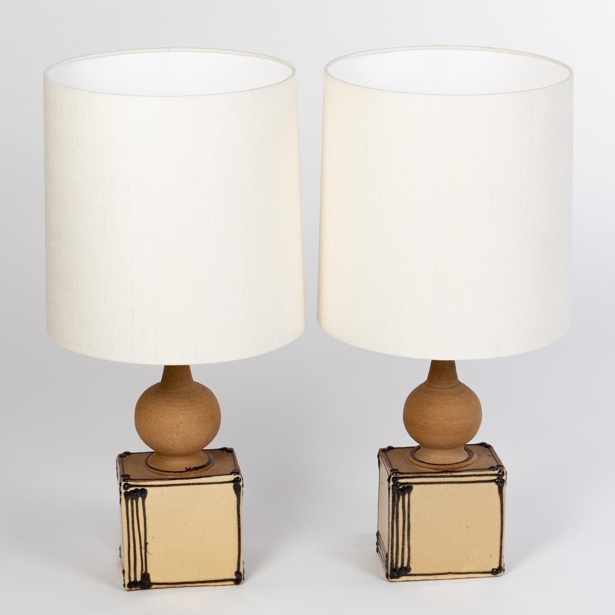 Mid-Century Modern Pair of Scandinavian Mid-Century Ceramic Table Lamps by Heerwegen Denmark 1971 For Sale