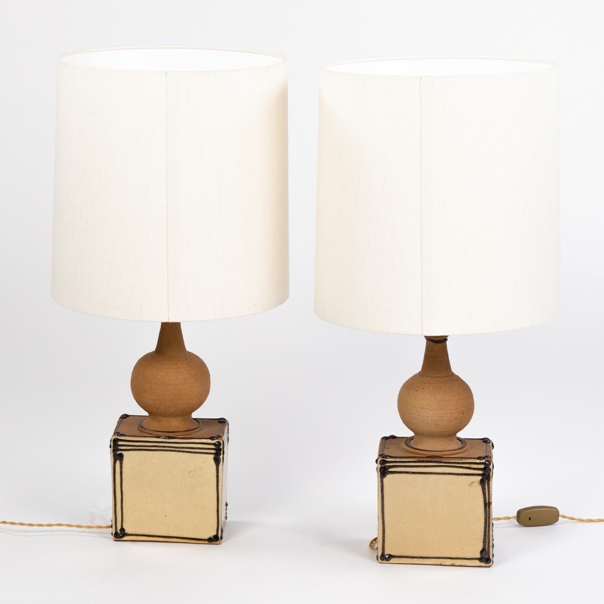 Pair of Scandinavian Mid-Century Ceramic Table Lamps by Heerwegen Denmark 1971 In Good Condition For Sale In Salzburg, AT