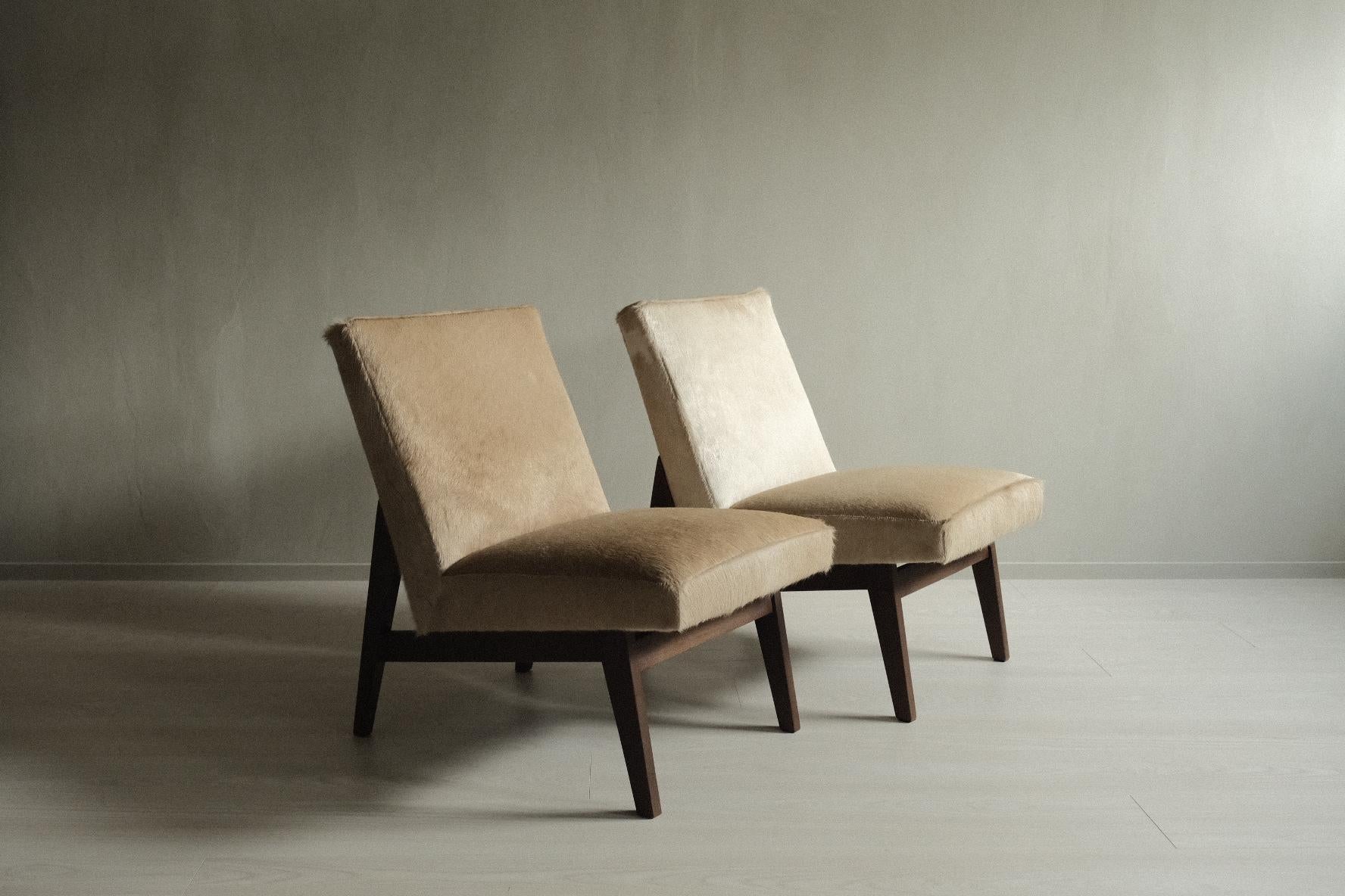 Pair of Scandinavian Mid-Century Chairs, in Style of Pierre Jenneret, 1950s 3