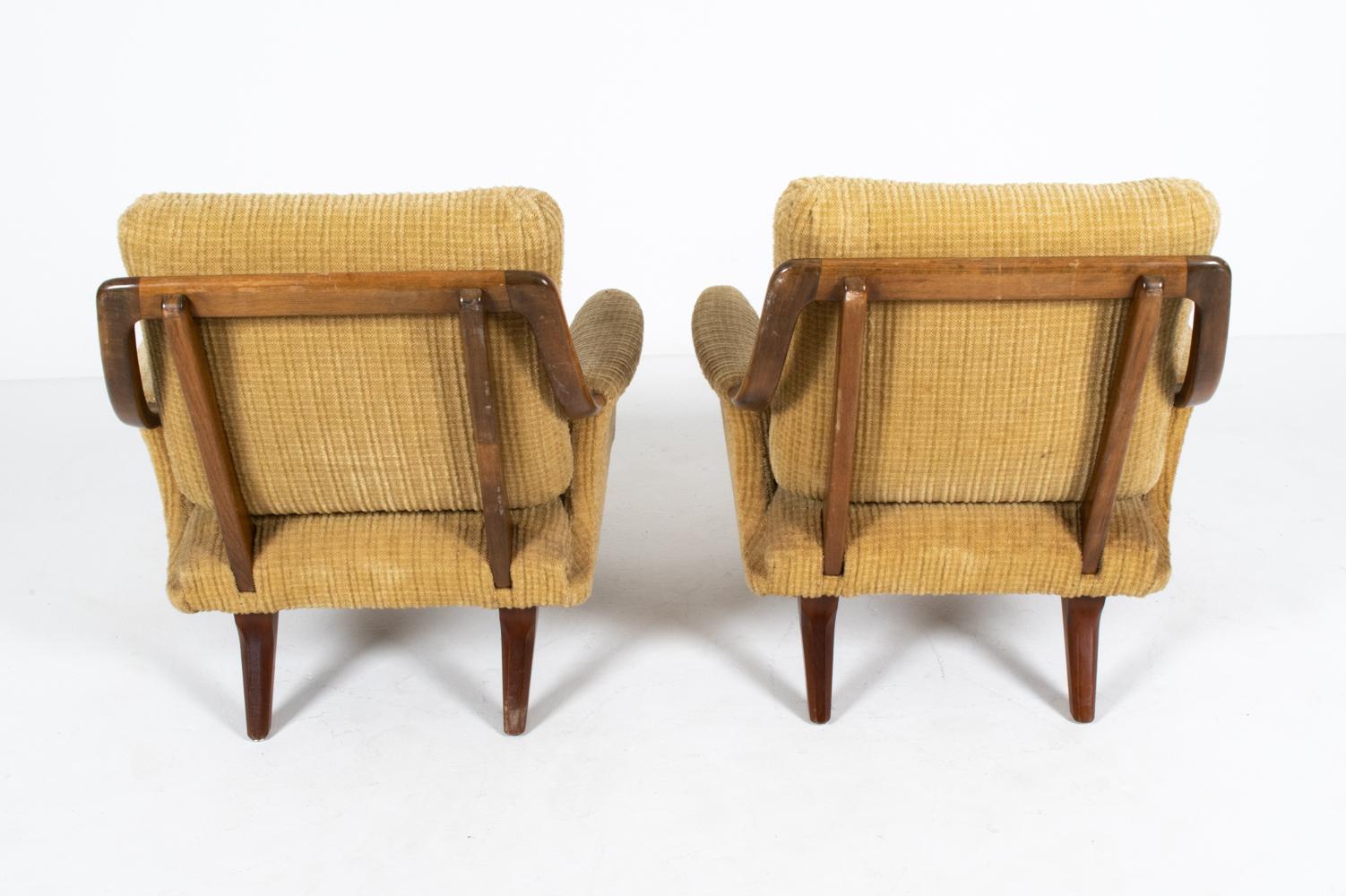 Pair of Scandinavian Mid-Century Lounge Chairs, c. 1950's For Sale 3