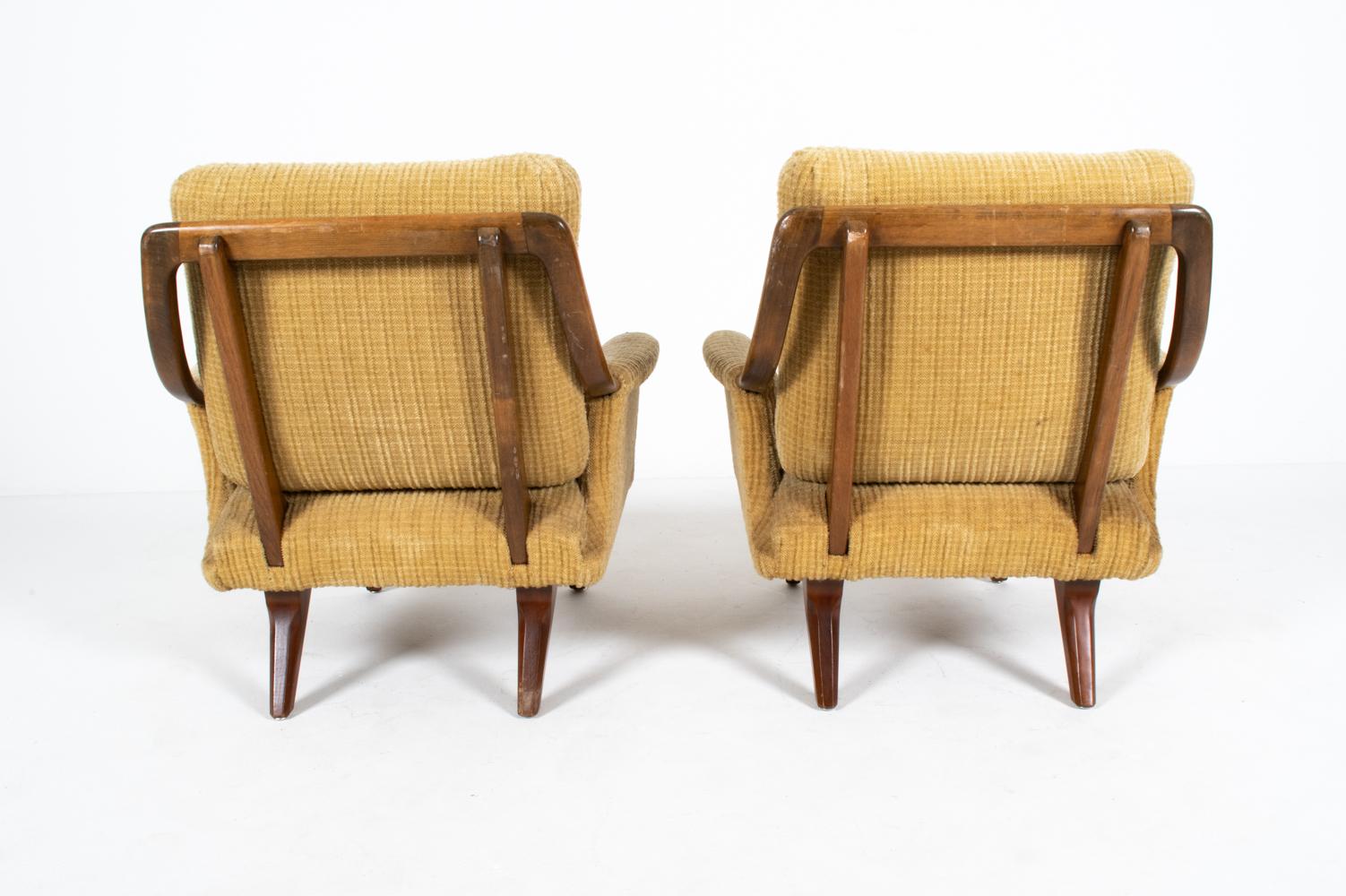 Pair of Scandinavian Mid-Century Lounge Chairs, c. 1950's For Sale 4
