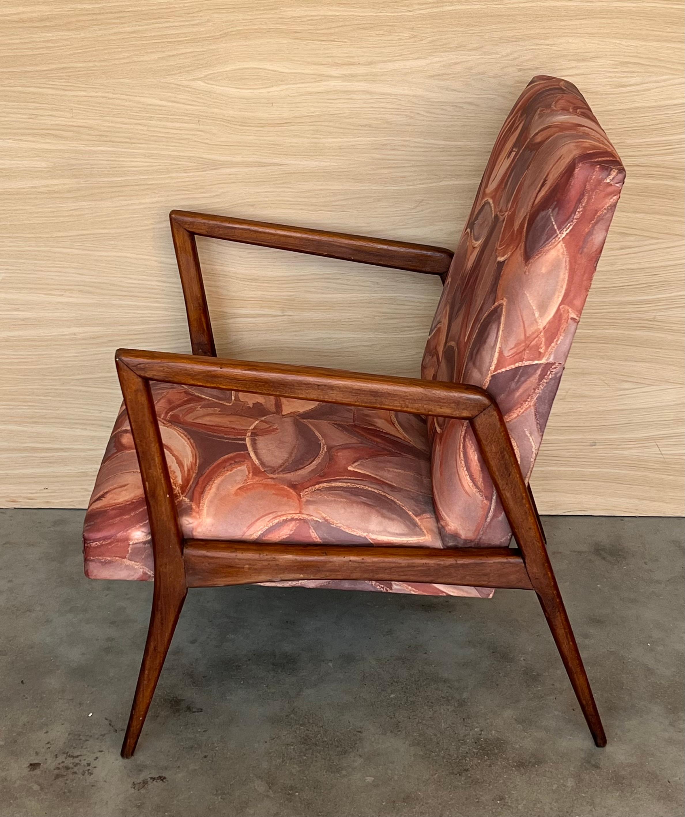Paire de fauteuils club scandinaves colorés en teck, modernes du milieu du siècle dernier en vente 2