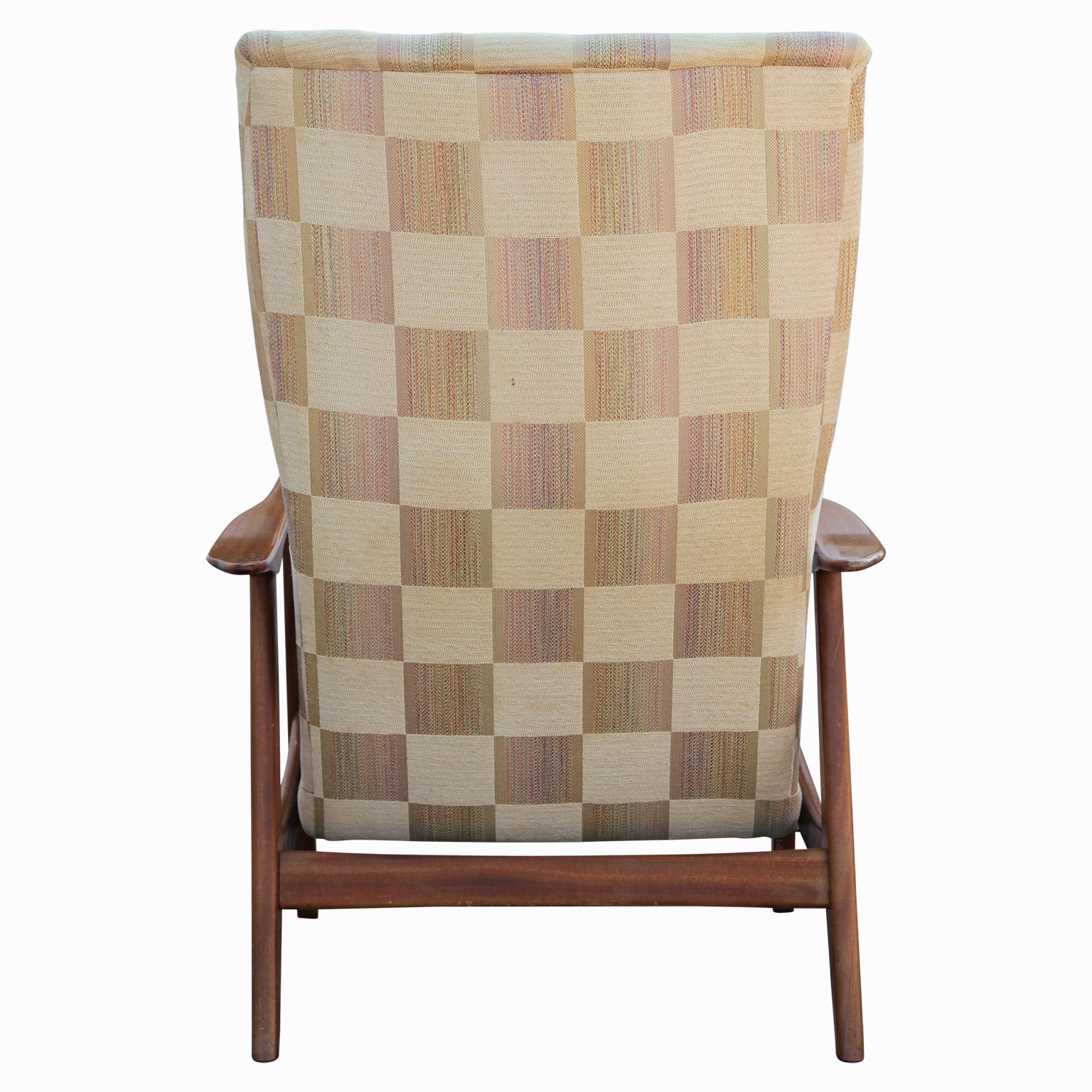 Fabric Pair of Scandinavian Mid-Century Modern 'Rock Siesta' Reclining Lounge Chairs