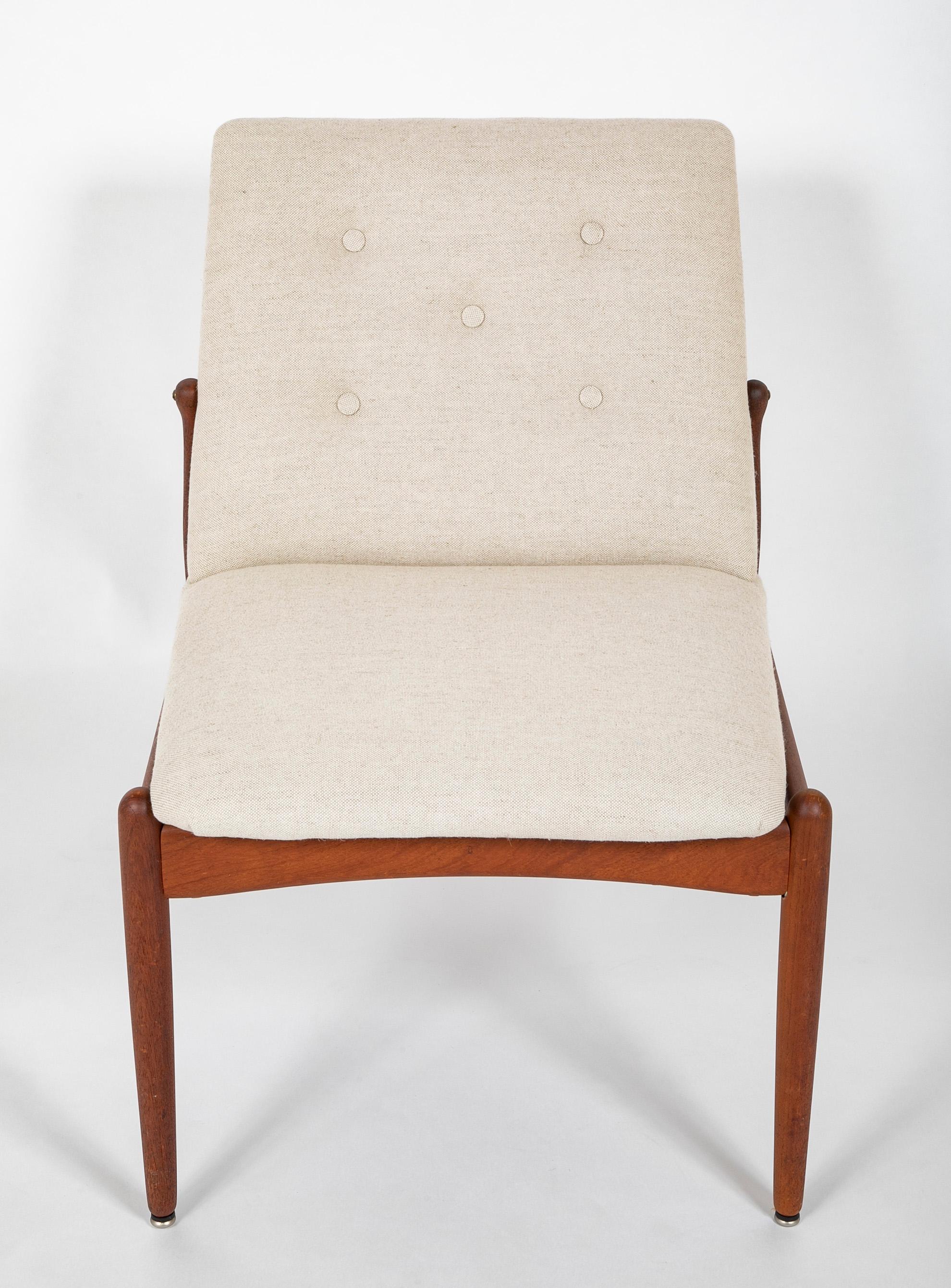 Paar skandinavische Sessel aus Teakholz, Mid-Century Modern (Moderne der Mitte des Jahrhunderts) im Angebot