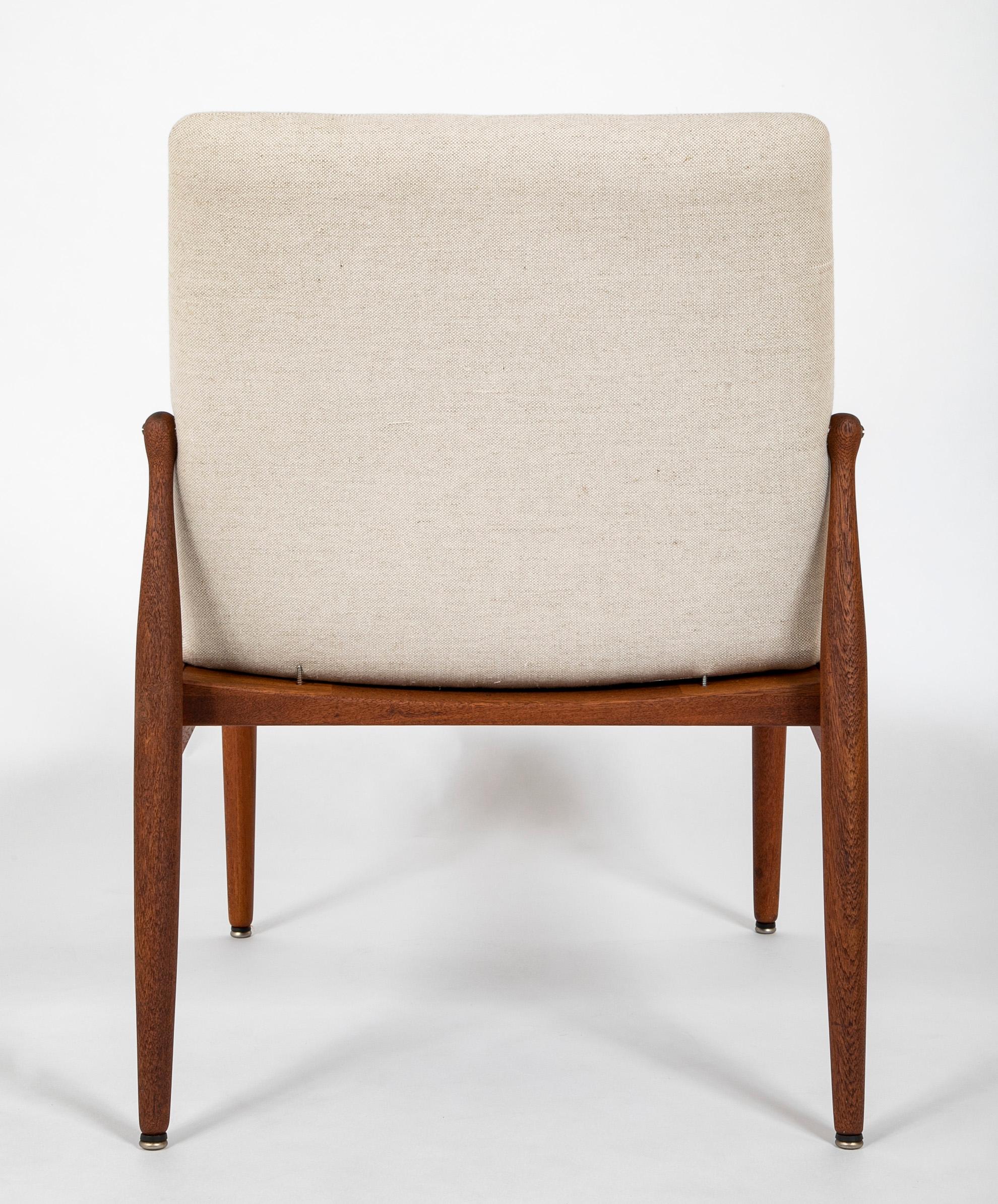 Pair of Scandinavian Mid-Century Modern Teak Slipper Chairs For Sale 2