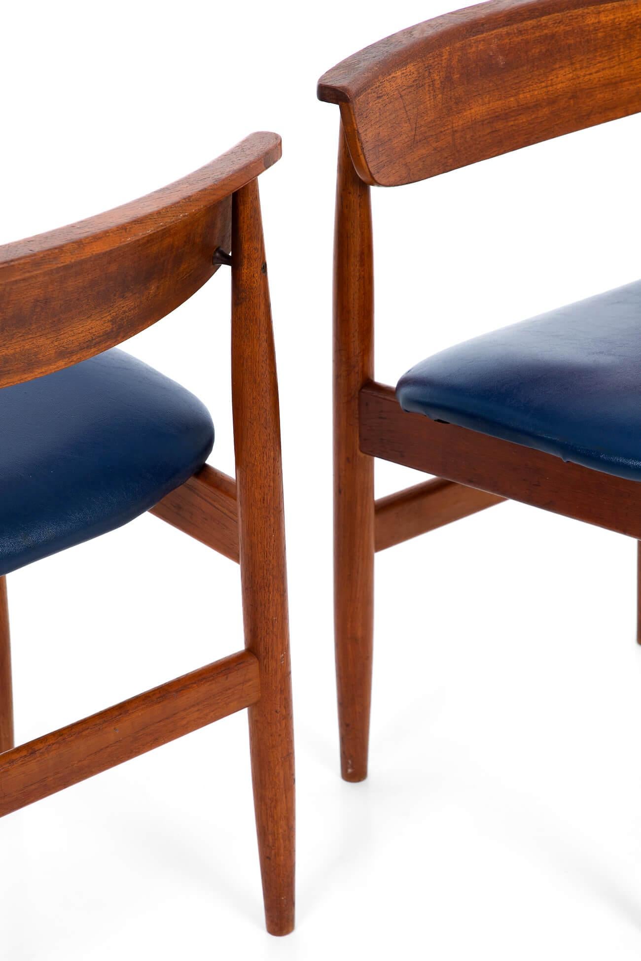 Pair of Scandinavian Mid-Century Teak Side Chairs, circa 1960 In Good Condition In Faversham, GB
