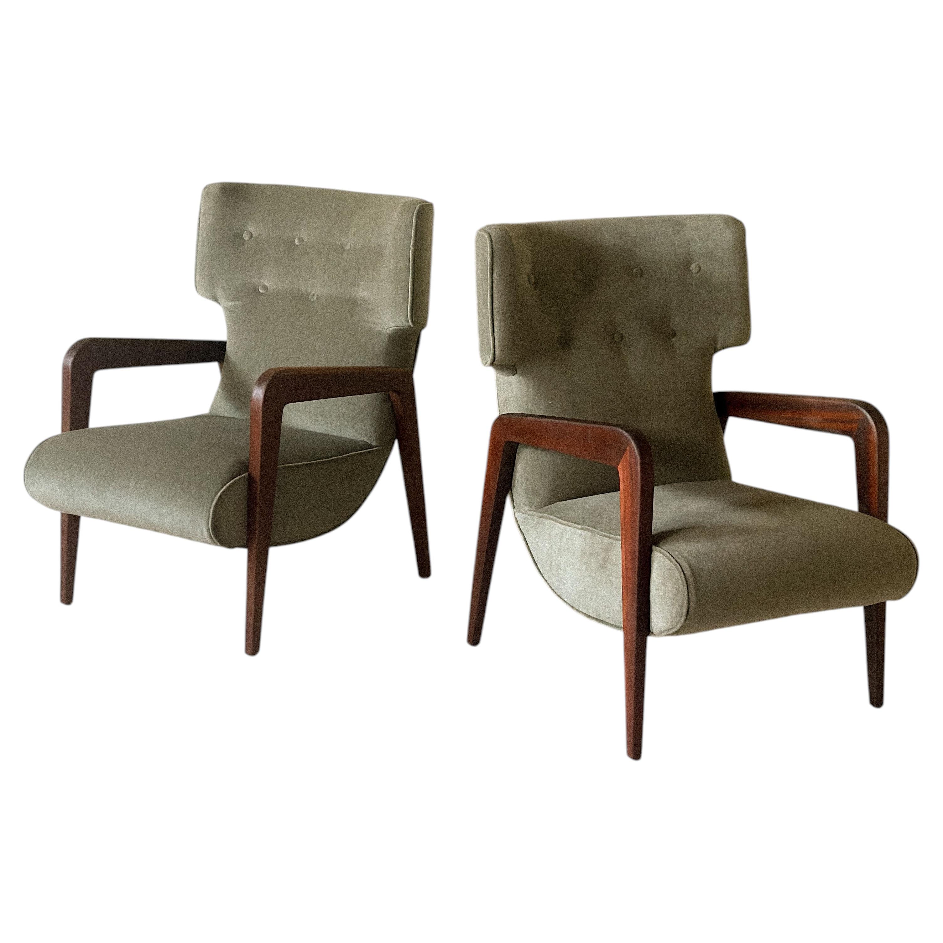 Pair of Scandinavian Mid Century Wingback Lounge Chairs, circa 1960s