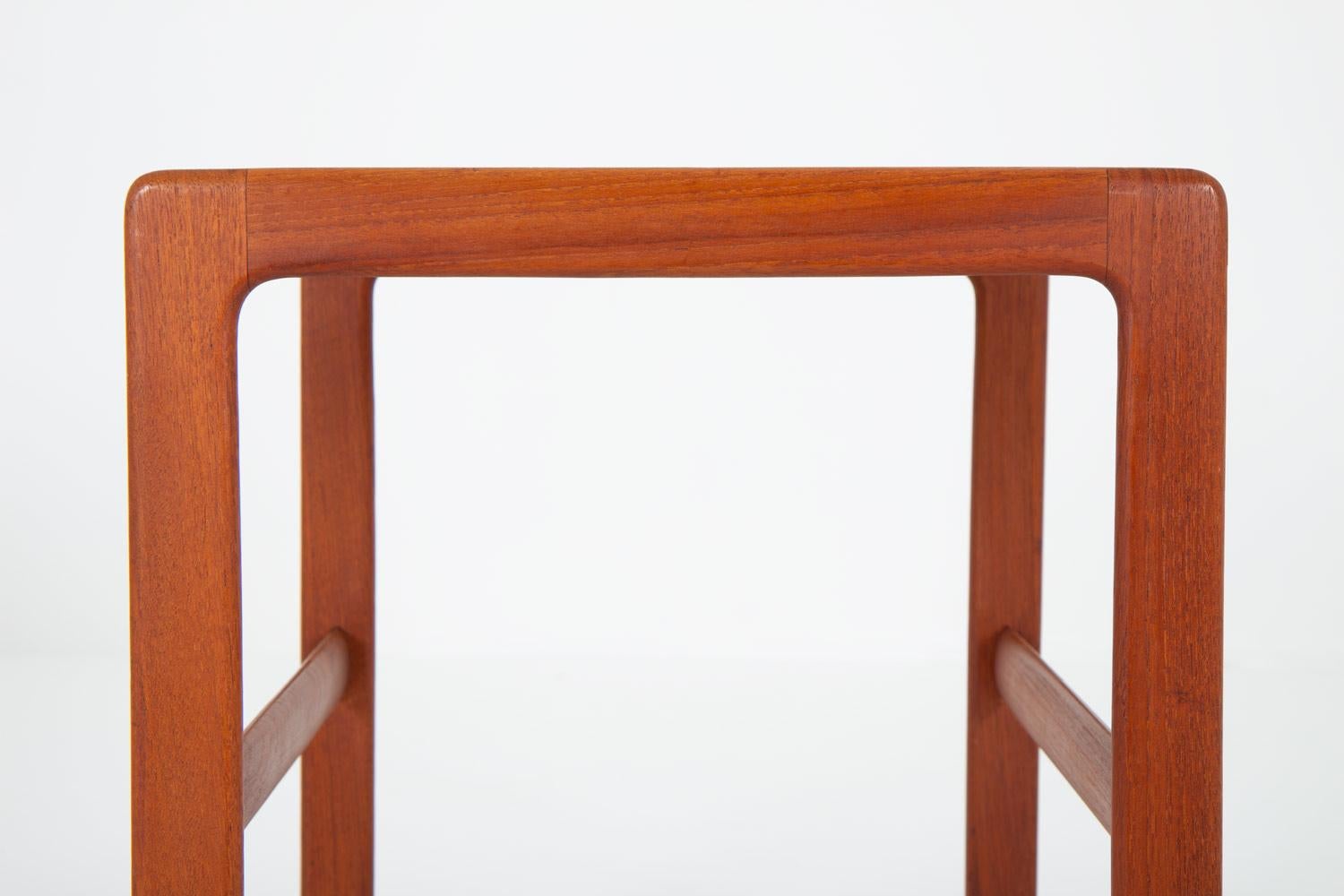 Pair of Scandinavian Midcentury Side Tables in Teak In Good Condition In Karlstad, SE