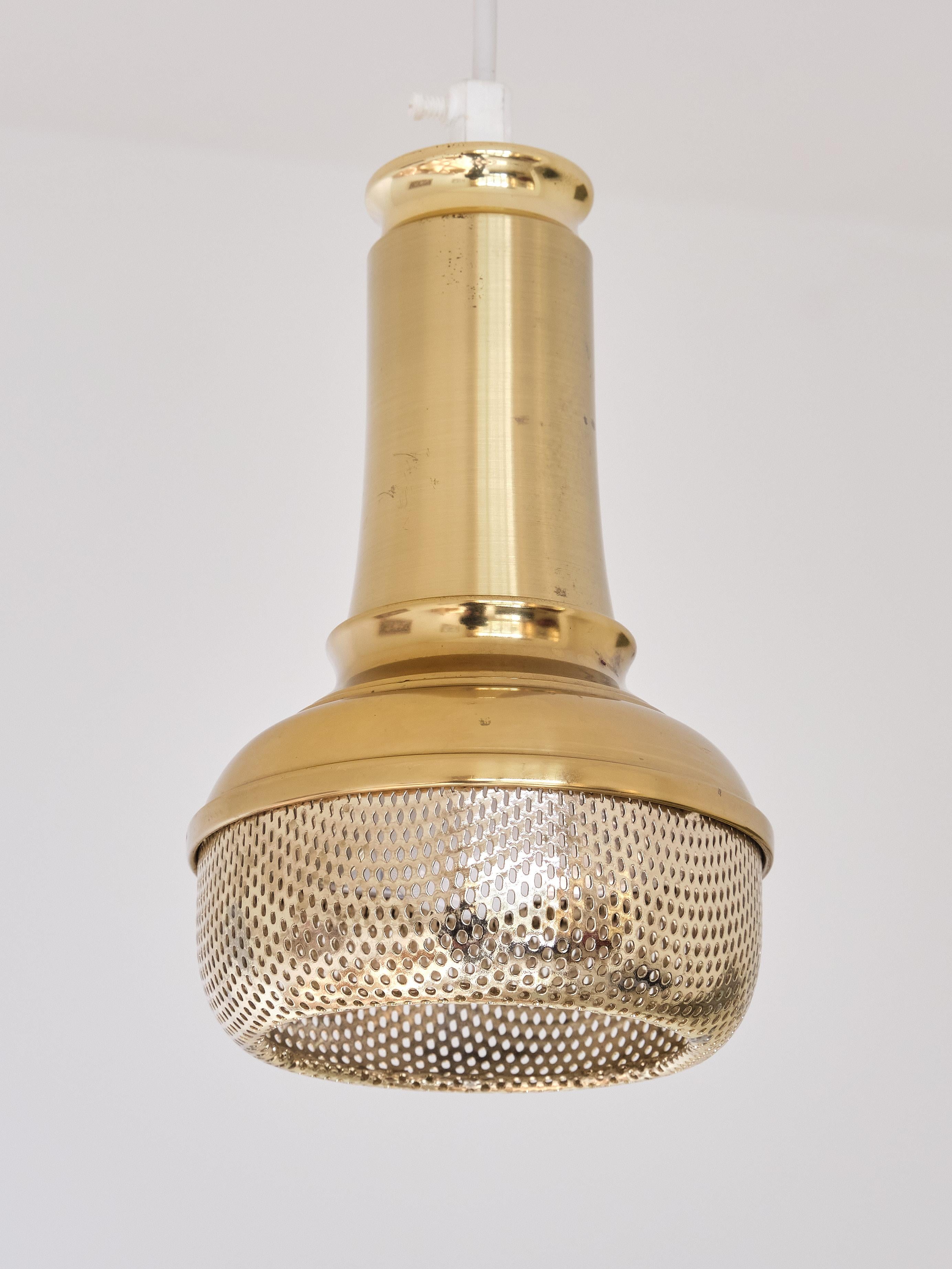 Pair of Scandinavian Modern Brass Pendant Lights, OMI Denmark, 1960s For Sale 4
