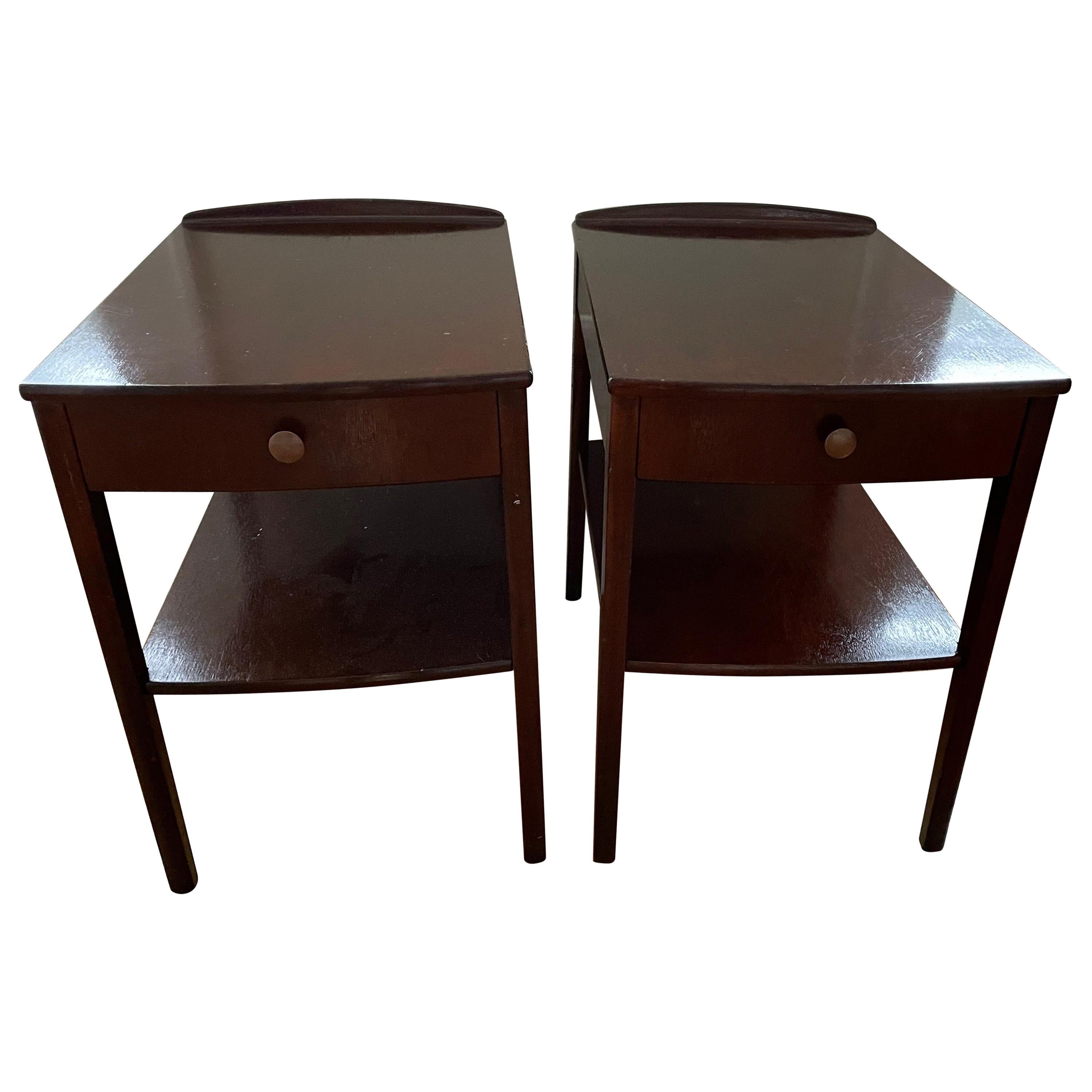 Pair of Scandinavian Modern End Tables / Night Tables
