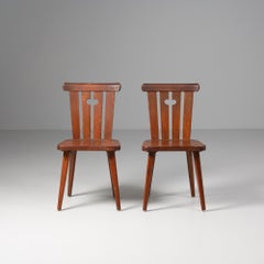 Pair of Scandinavian Modern Pine Chairs, Göran Malmvall, Sweden, 1970s