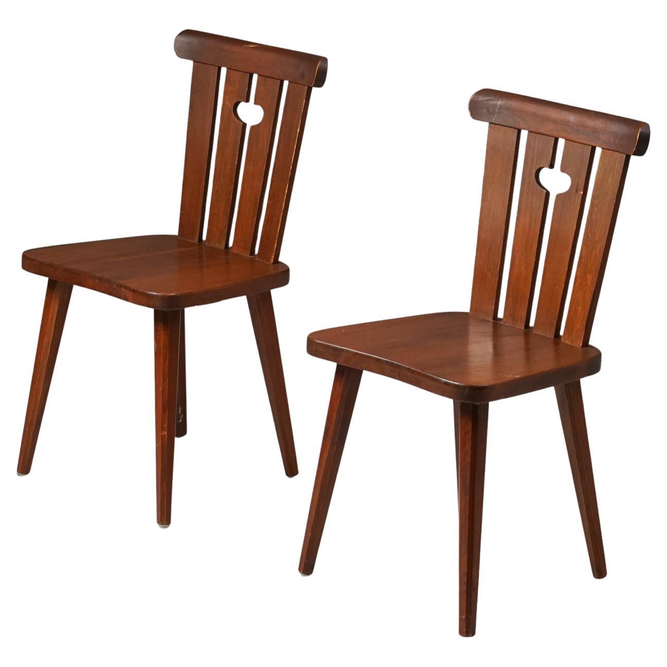 Pair of Scandinavian Modern Pine Chairs, Göran Malmvall, Sweden, 1970s