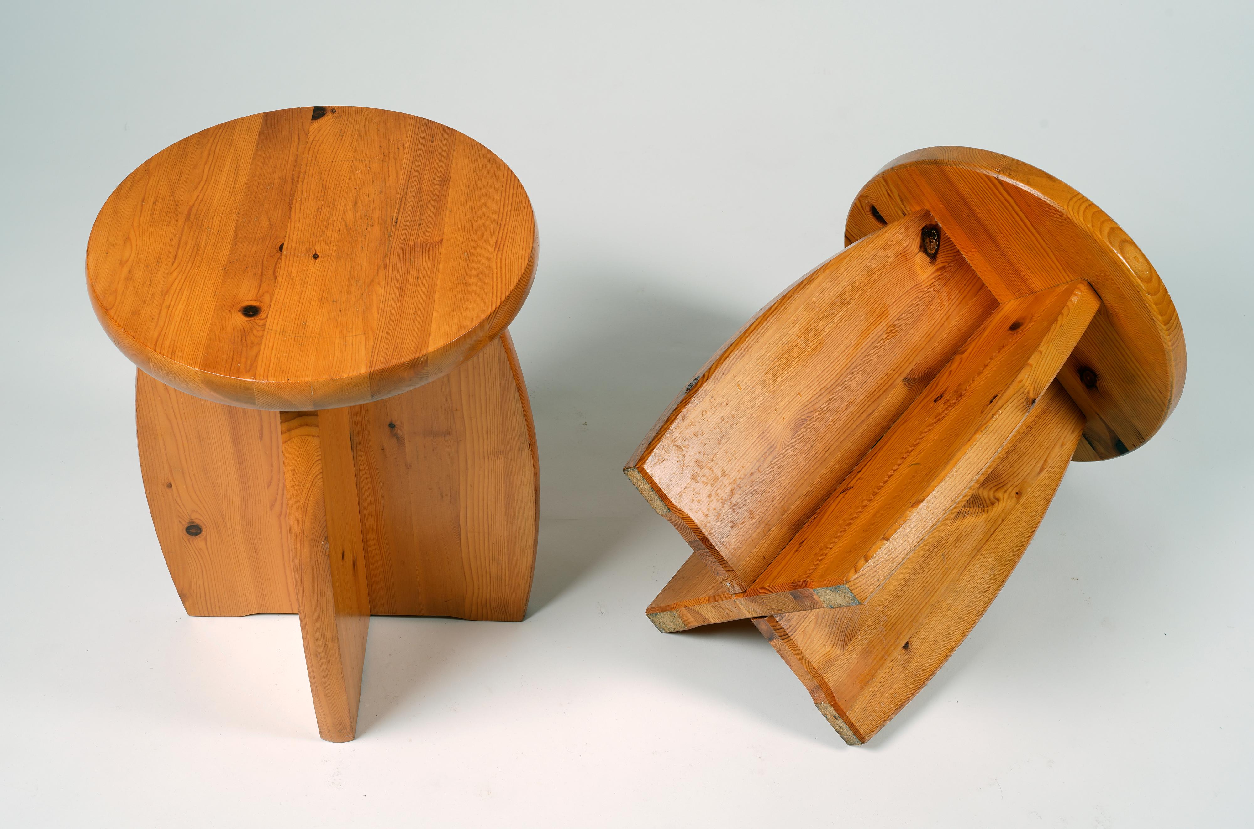 Lacquered Pair of Scandinavian modern pine stools, Sweden, 1970s For Sale