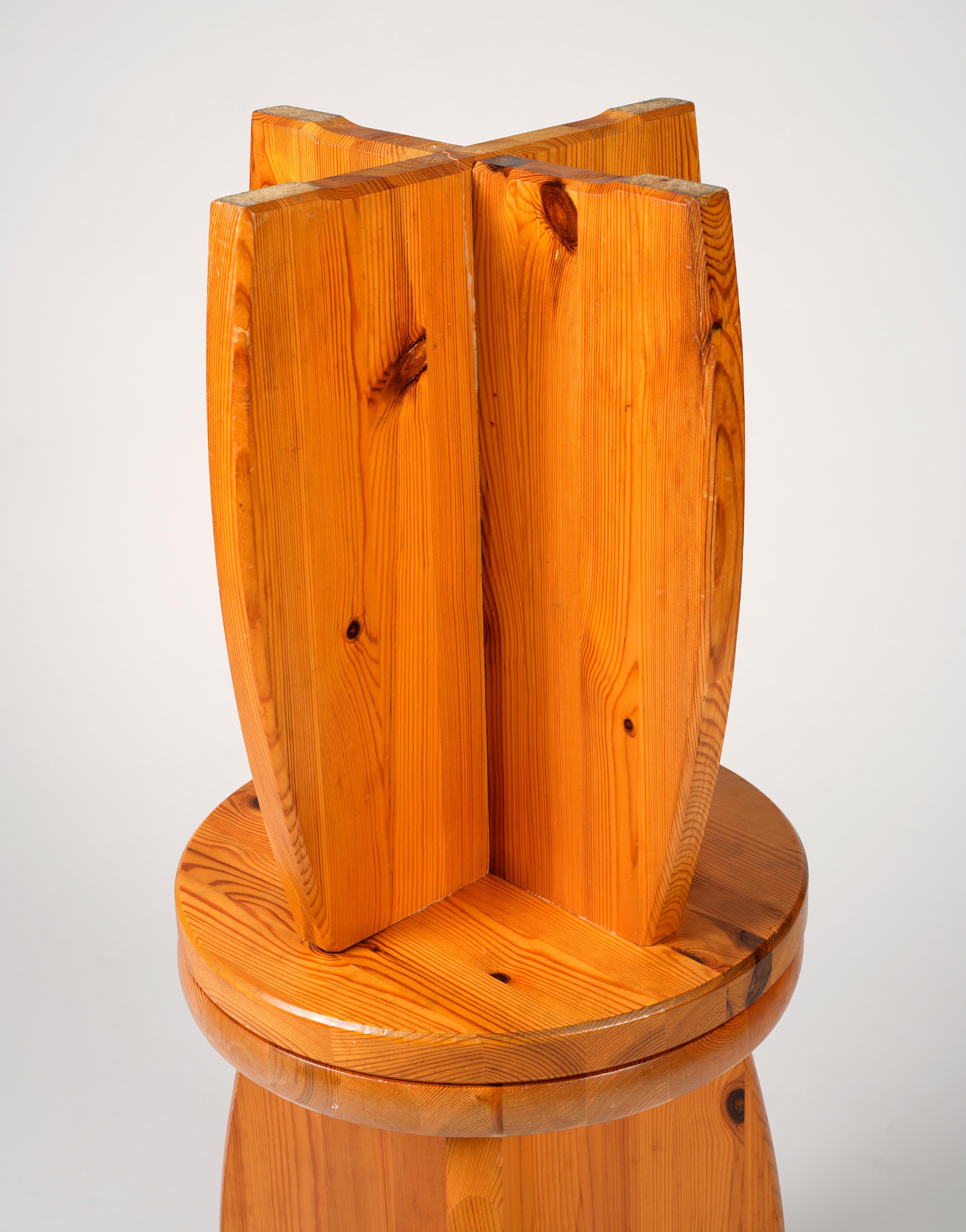 Pine Pair of Scandinavian modern pine stools, Sweden, 1970s For Sale