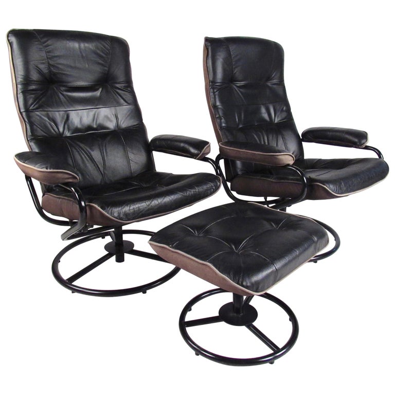 Pair Of Scandinavian Modern Reclining Lounge Chairs With Ottoman