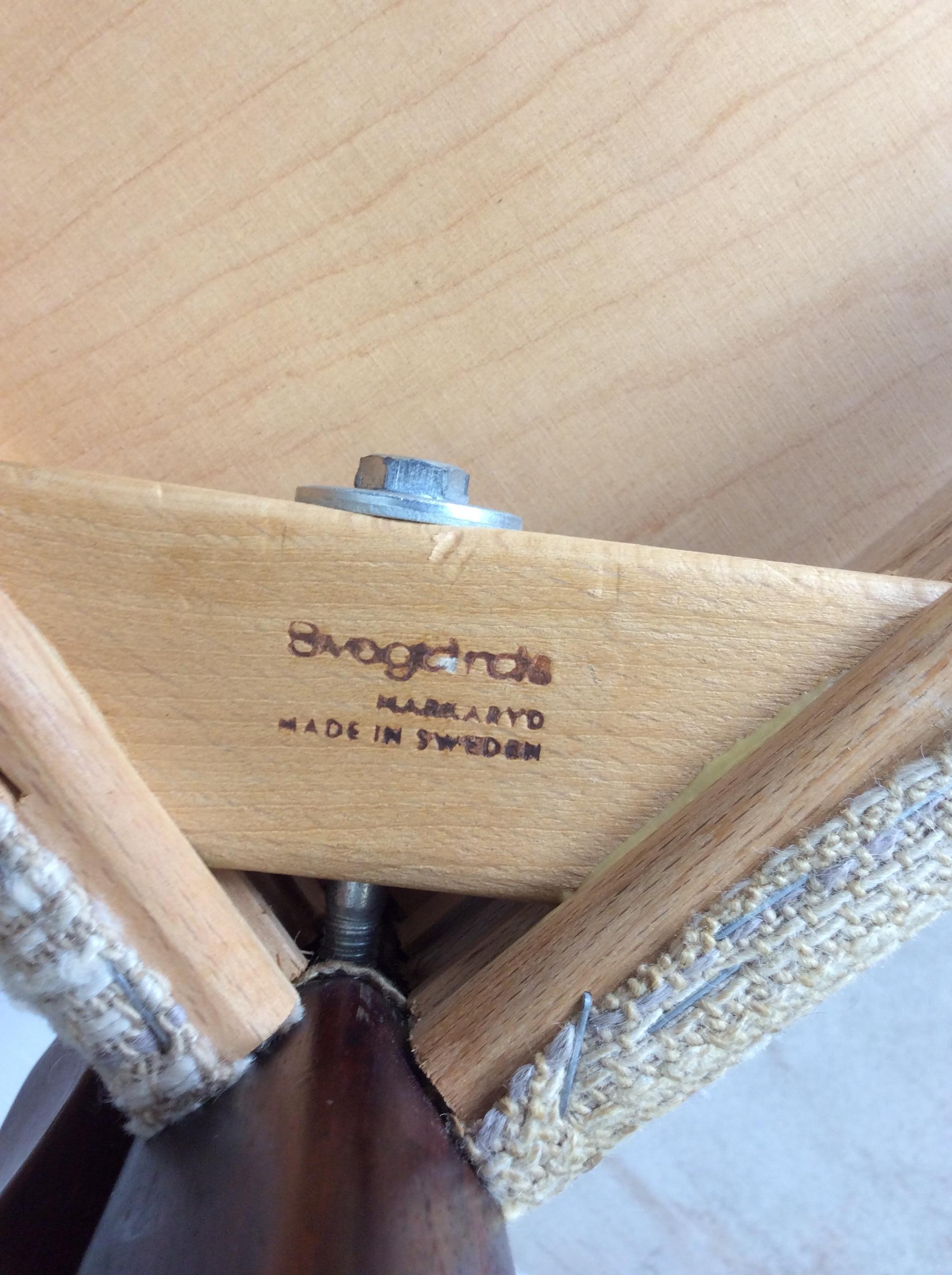 Paar skandinavische moderne Rosenholzstühle mit Vintage-Polsterung im Angebot 9