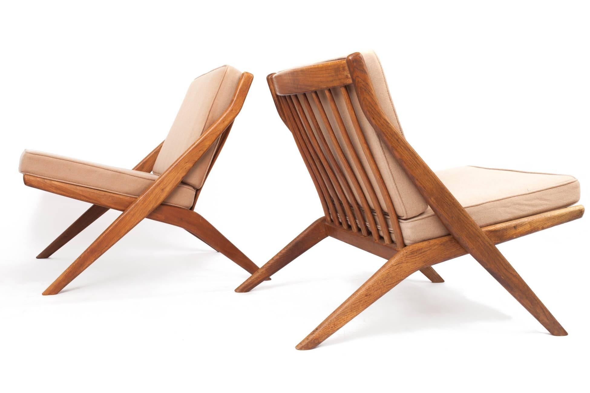 American Folke Ohlsson: Pair of Tan Scandinavian Modern Scissor Chairs in Walnut, 1950's