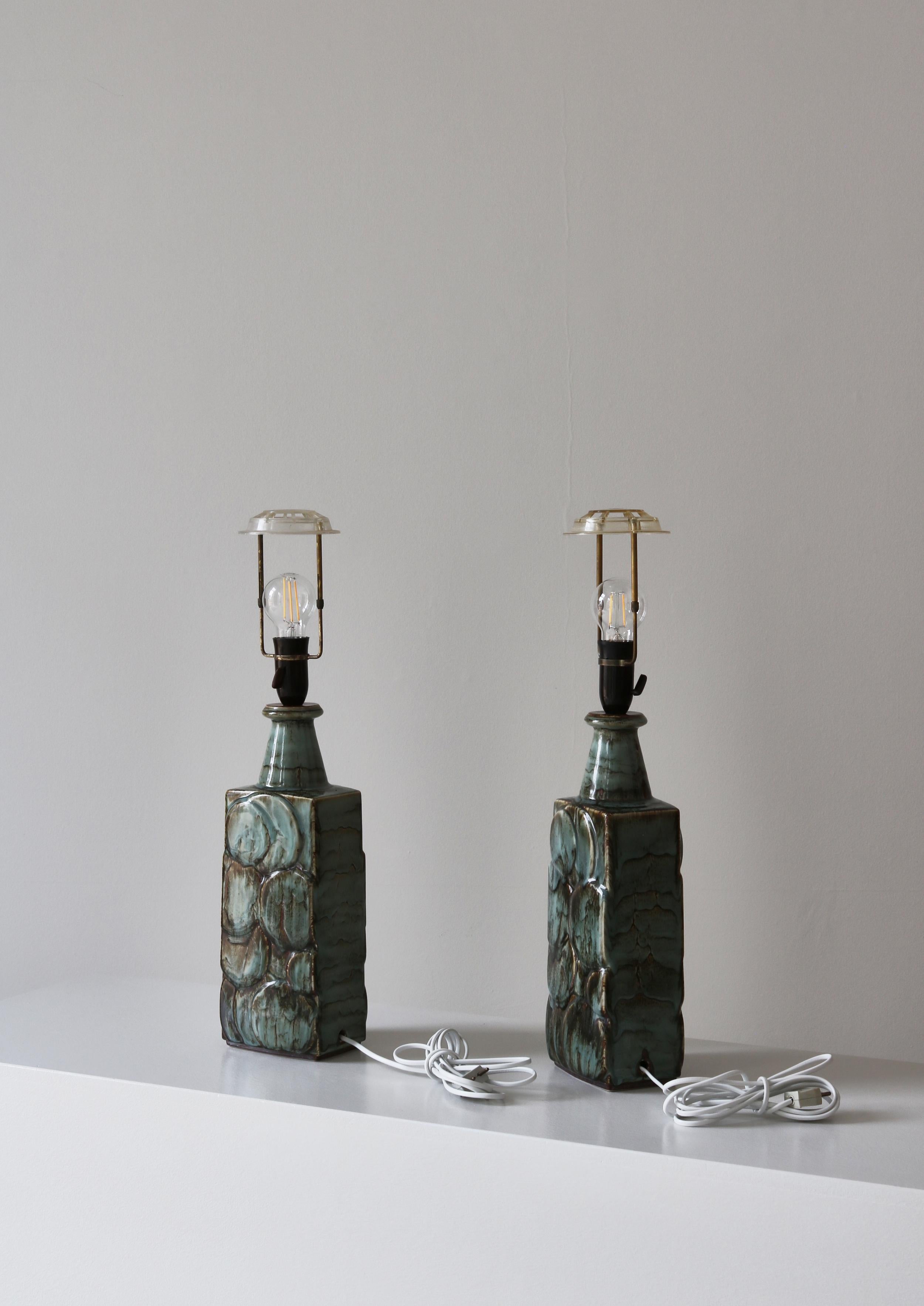 Pair of blue green Scandinavian Modern Stoneware Table Lamps, Denmark, 1960s For Sale 8