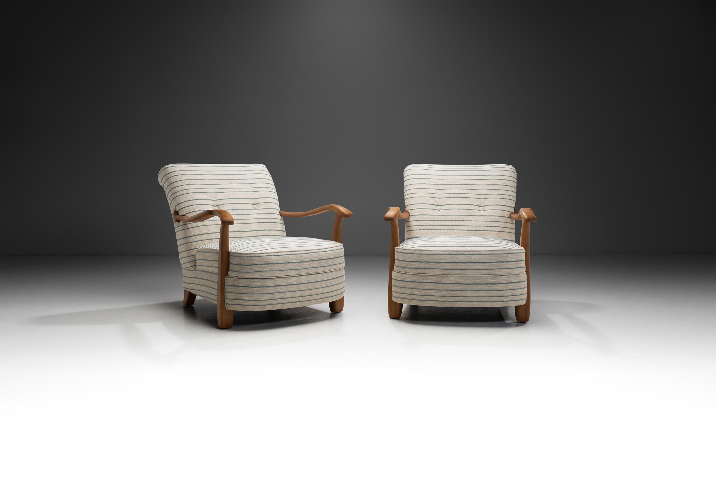 Paire de fauteuils rayés The Moderns, Suède, milieu du 20e siècle Bon état - En vente à Utrecht, NL