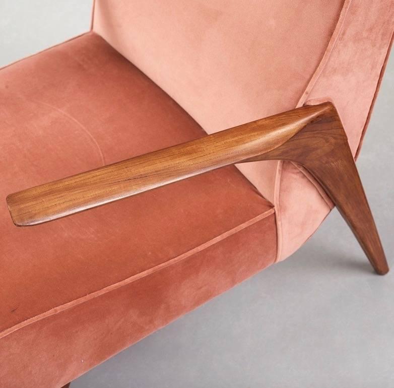 Pair of Scandinavian Modern Style Pink Velvet Upholstered Armchairs 2