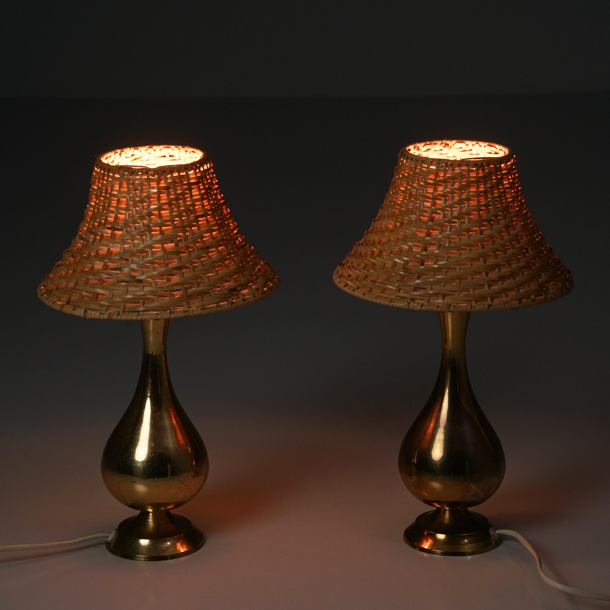 Pareja de lámparas de mesa modernas escandinavas, Suecia, años 70 en Bueno estado para la venta en Helsinki, Uusimaa