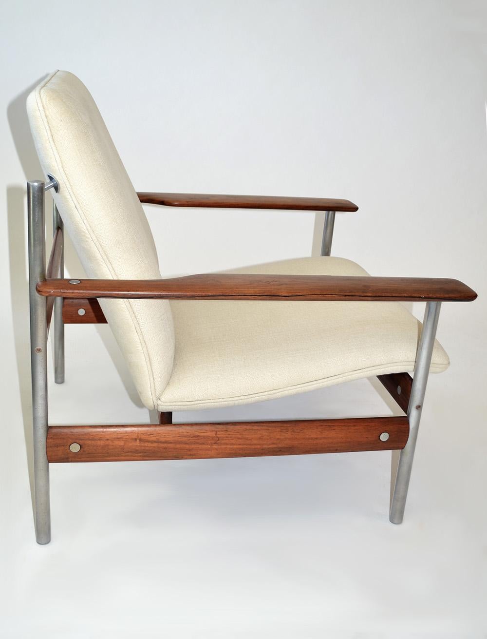 Pair of Scandinavian Modern Rosewood 1001 AF Armchairs by Sven Dysthe for Dokka  In Good Condition In Ft Lauderdale, FL