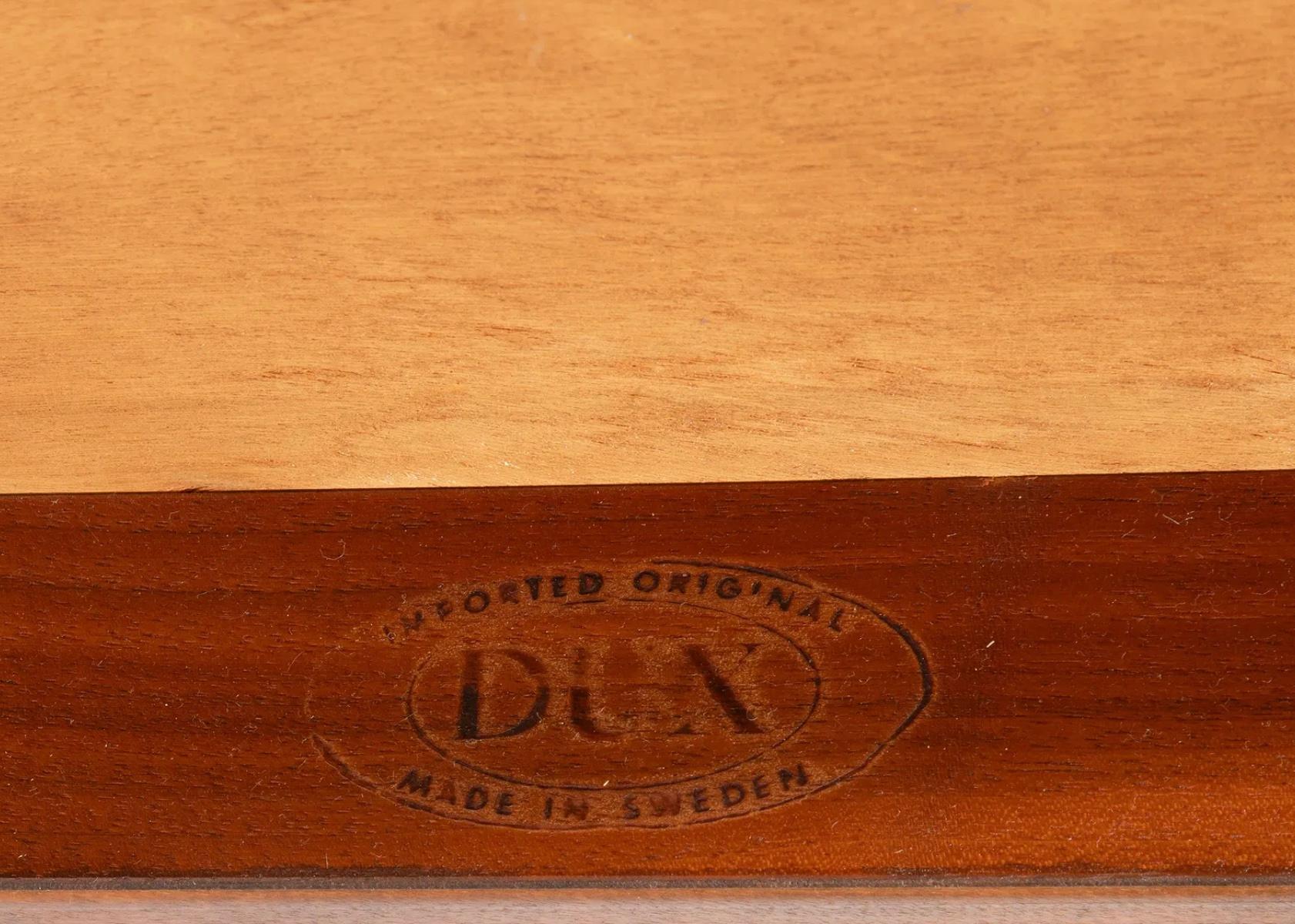 Ein Paar moderne skandinavische Nachttische aus Teakholz von DUX Sweden Folke Ohlsson (Schwedisch) im Angebot