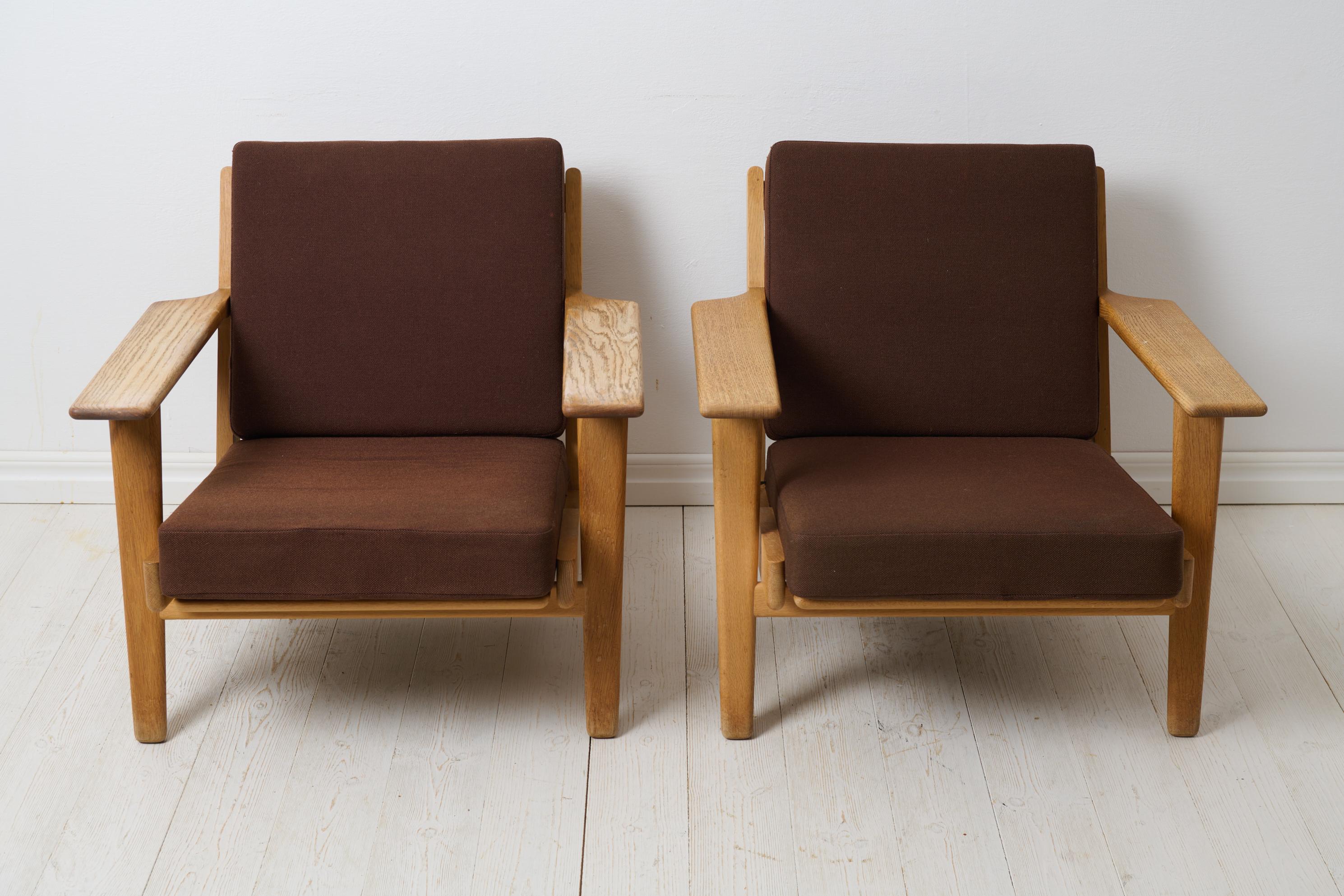 Paar skandinavische moderne Vintage-Sessel Hans J. Wegner Modell GE-290 (20. Jahrhundert) im Angebot