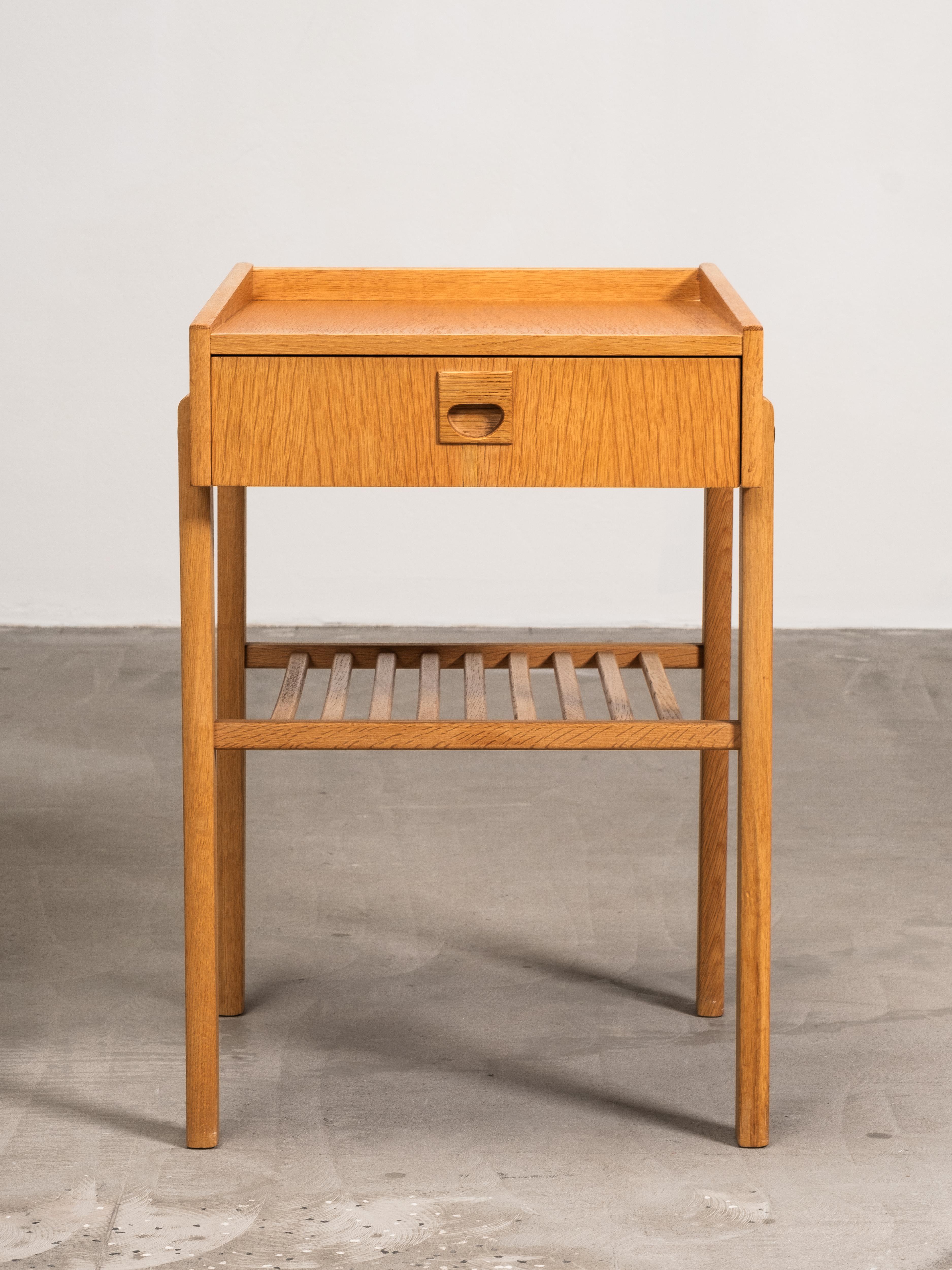 Pair of Scandinavian Oak Bedside Tables, 1960s For Sale 9