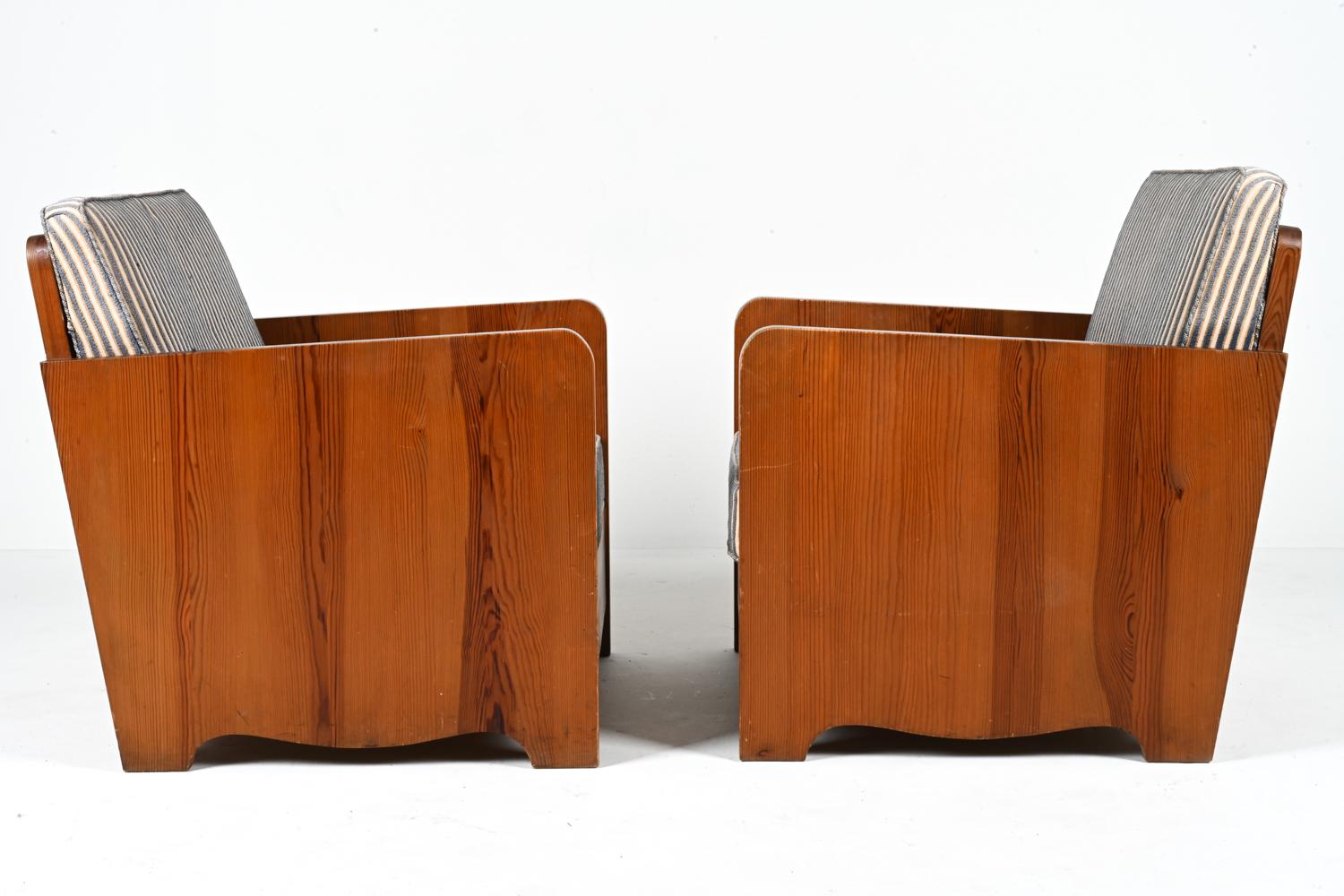 Pair of Scandinavian Pine Easy Chairs Attributed to Axel Einar Hjorth For Sale 10