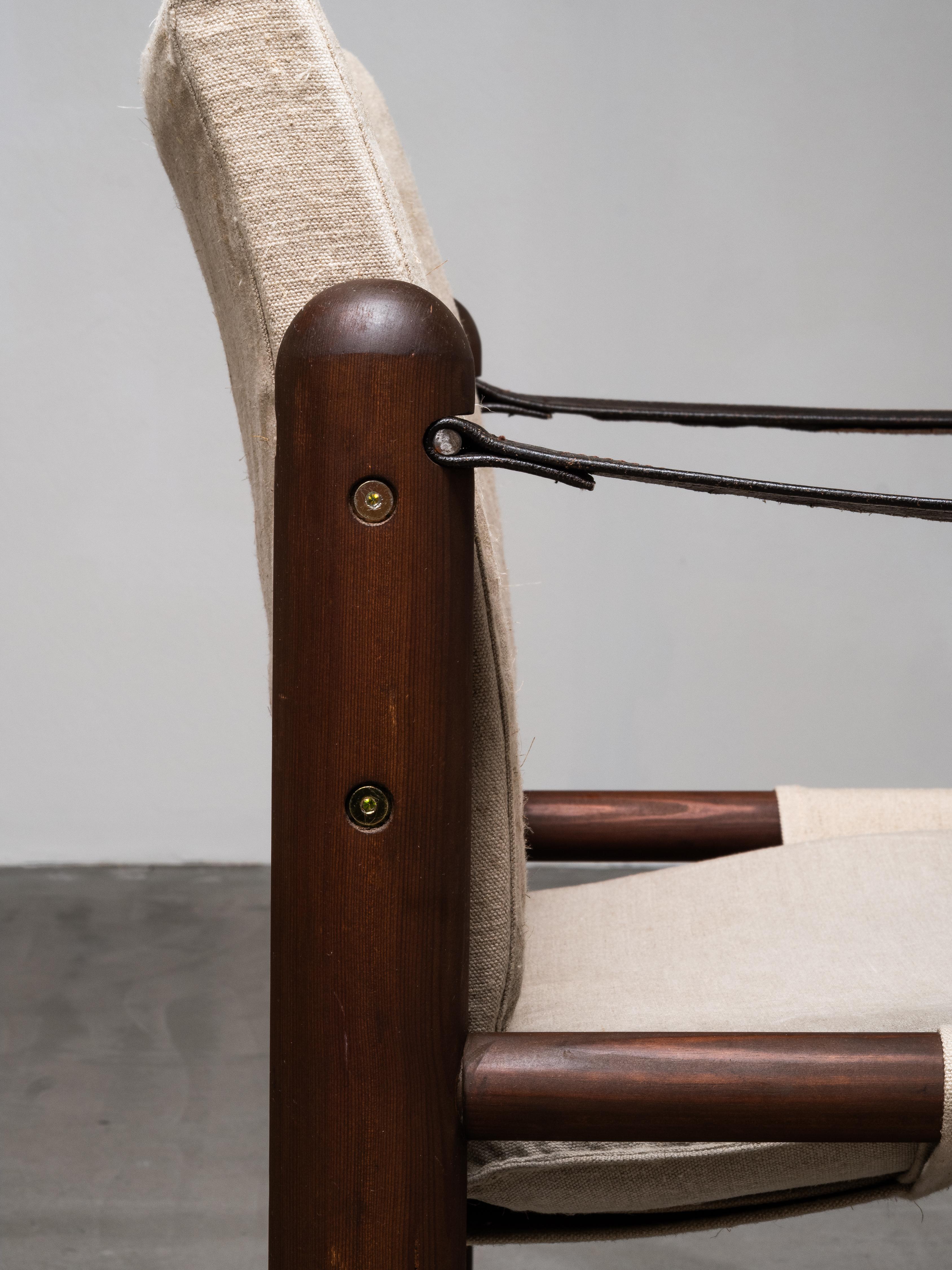 Pair of Scandinavian Safari Chairs in Stained Pine and Linen, 1970s en vente 6