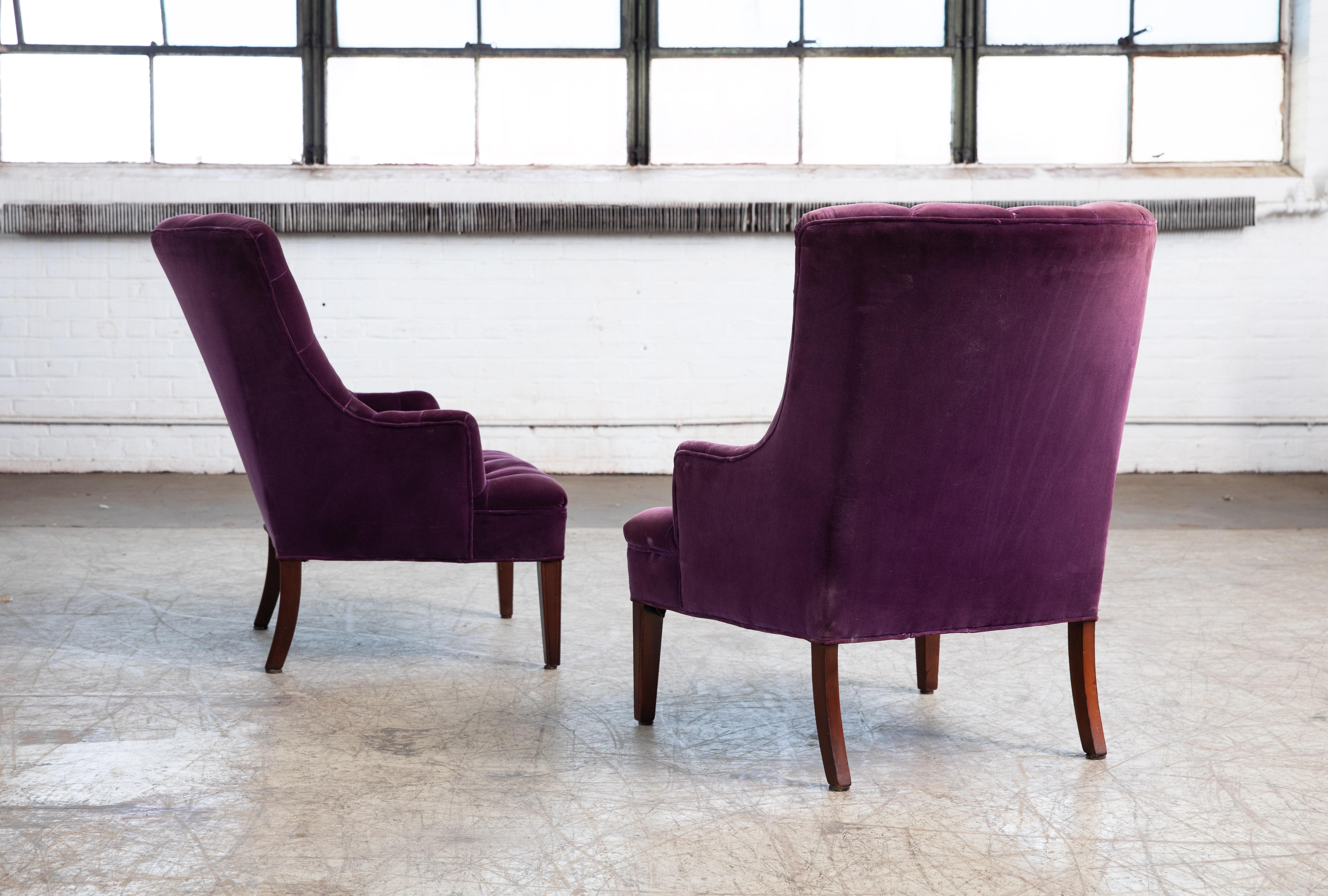 Mid-Century Modern Pair of Scandinavian Slipper Chairs in Purple Velvet, circa 1950's