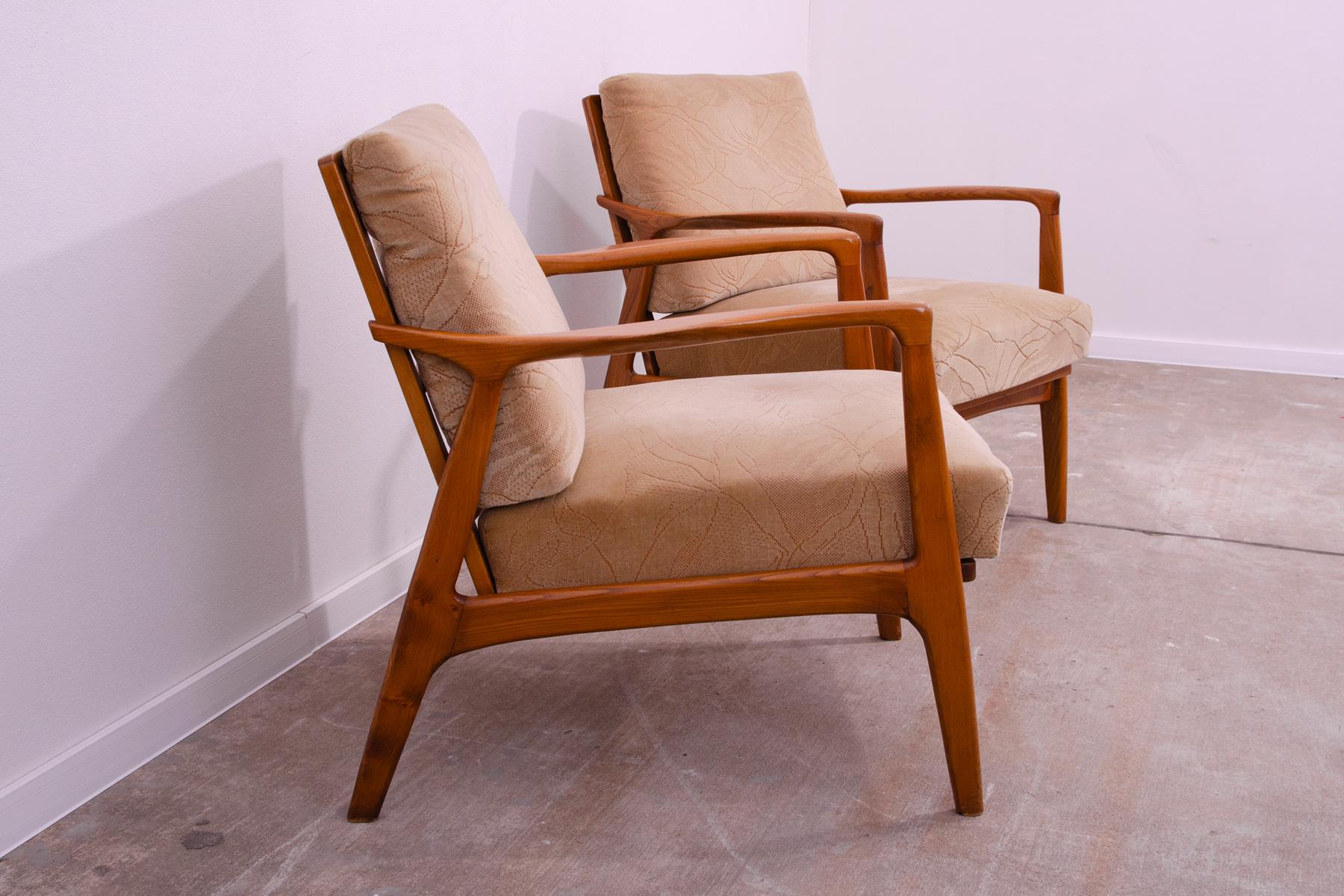 Pair of Scandinavian style armchairs by Sedláček & Vyčítal, Czechoslovakia, 1960 In Good Condition In Prague 8, CZ